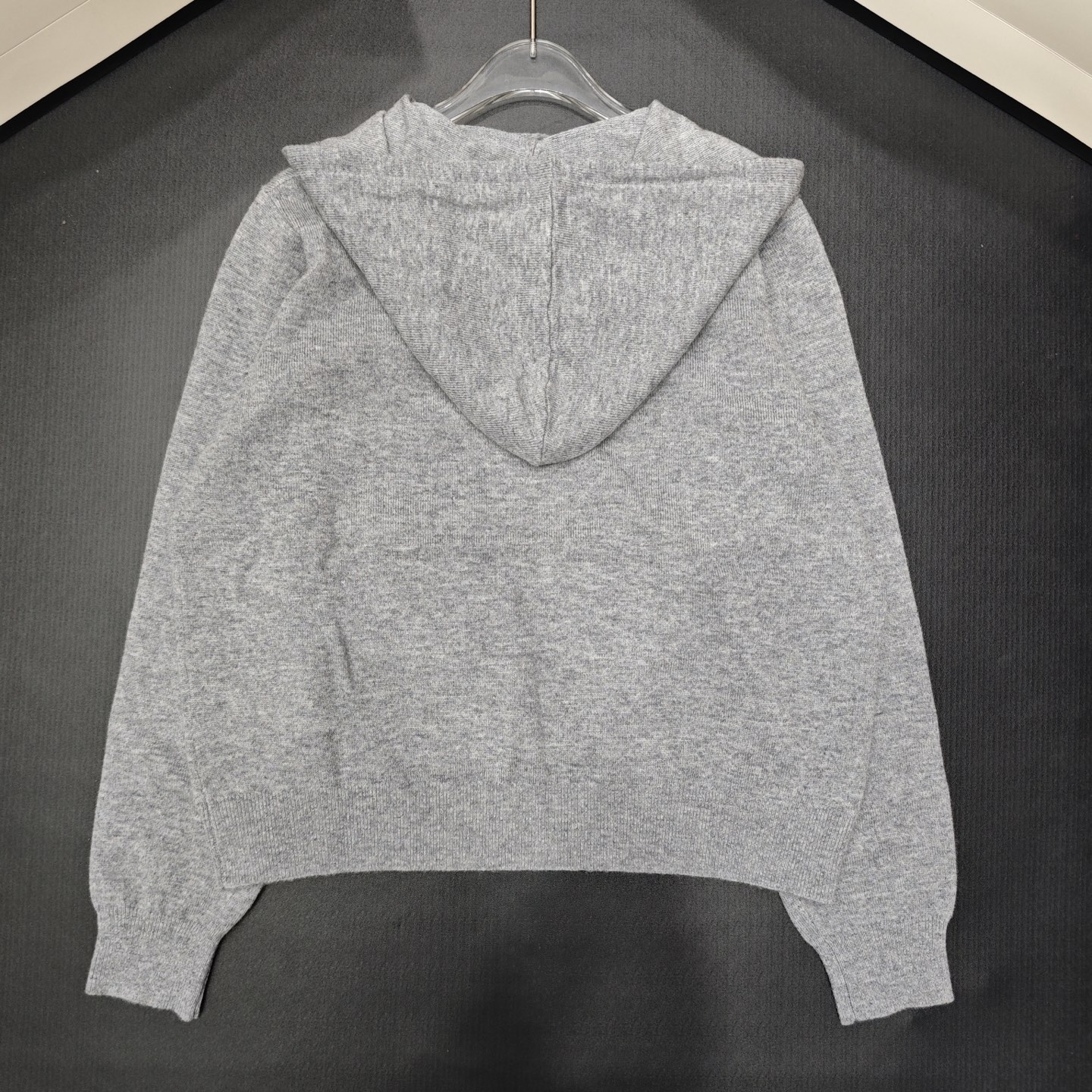 miumiu 미우미우 긴팔 후드티 맨투맨 티셔츠 의류