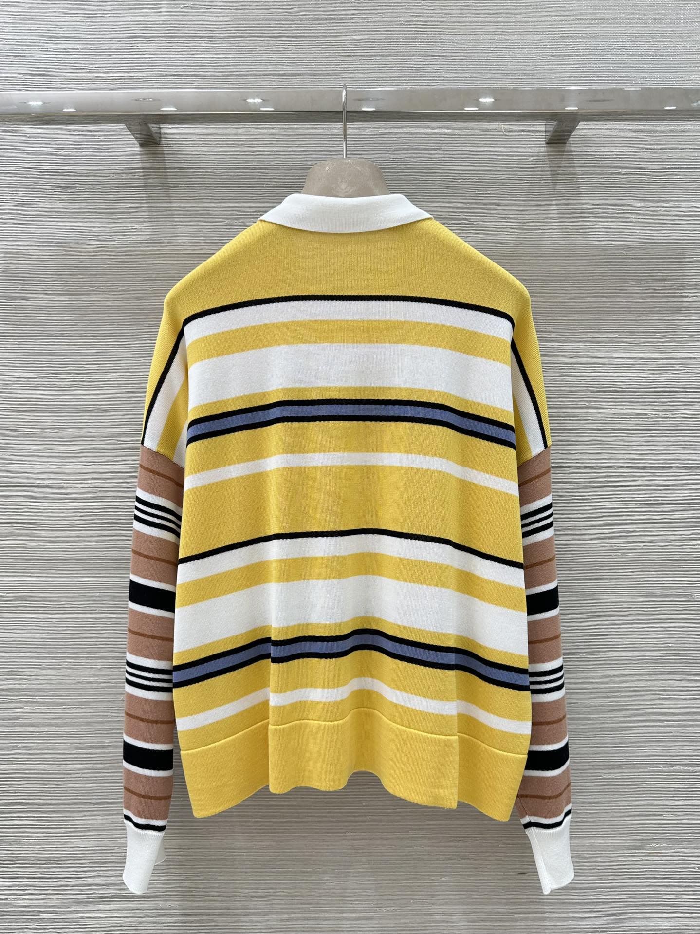 Celine 셀린느 스트라이프 루즈핏 니트 긴팔 상의 의류