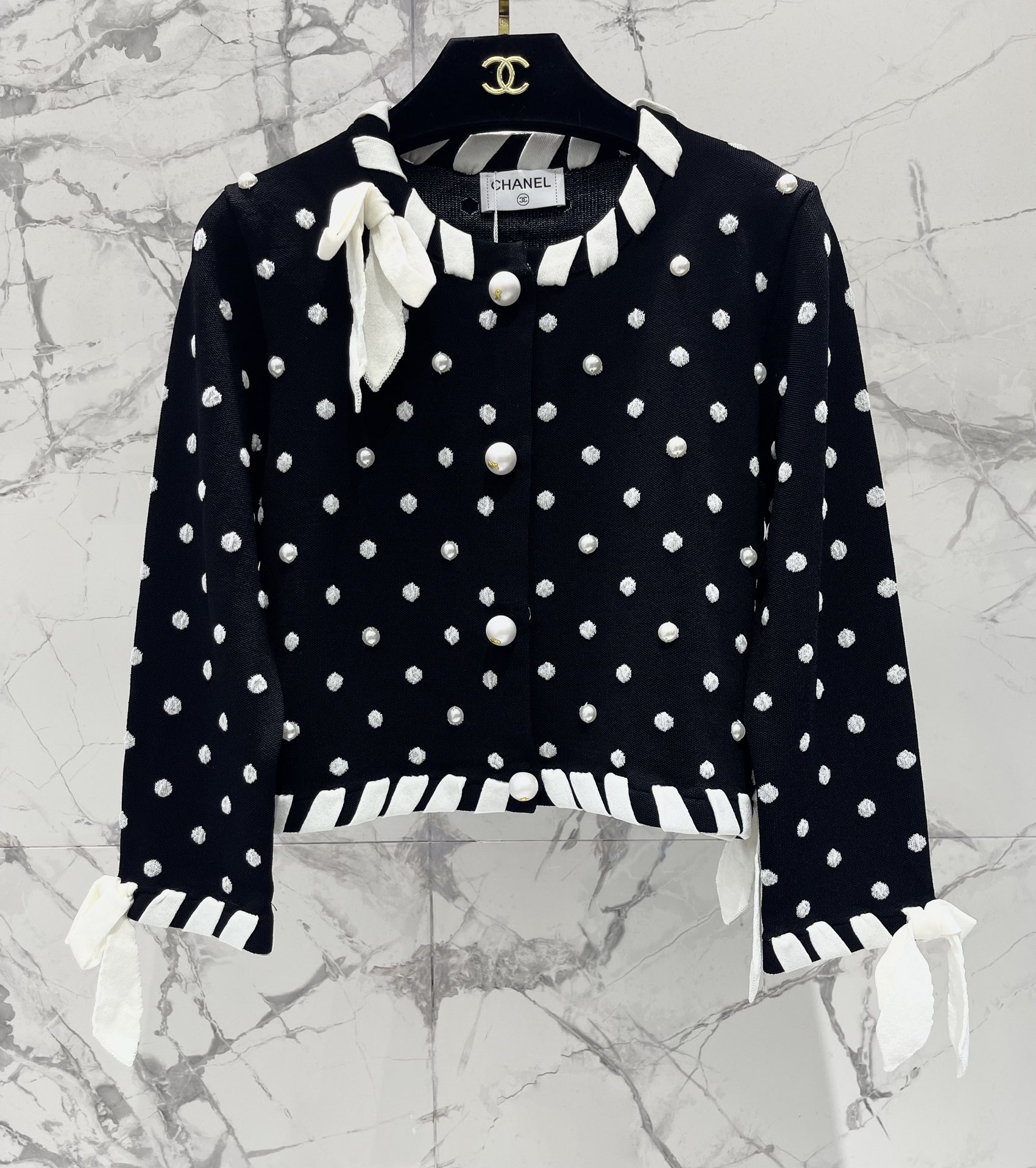 Chanel 샤넬 도트 패턴 얇은 니트 가디건 자켓 의류