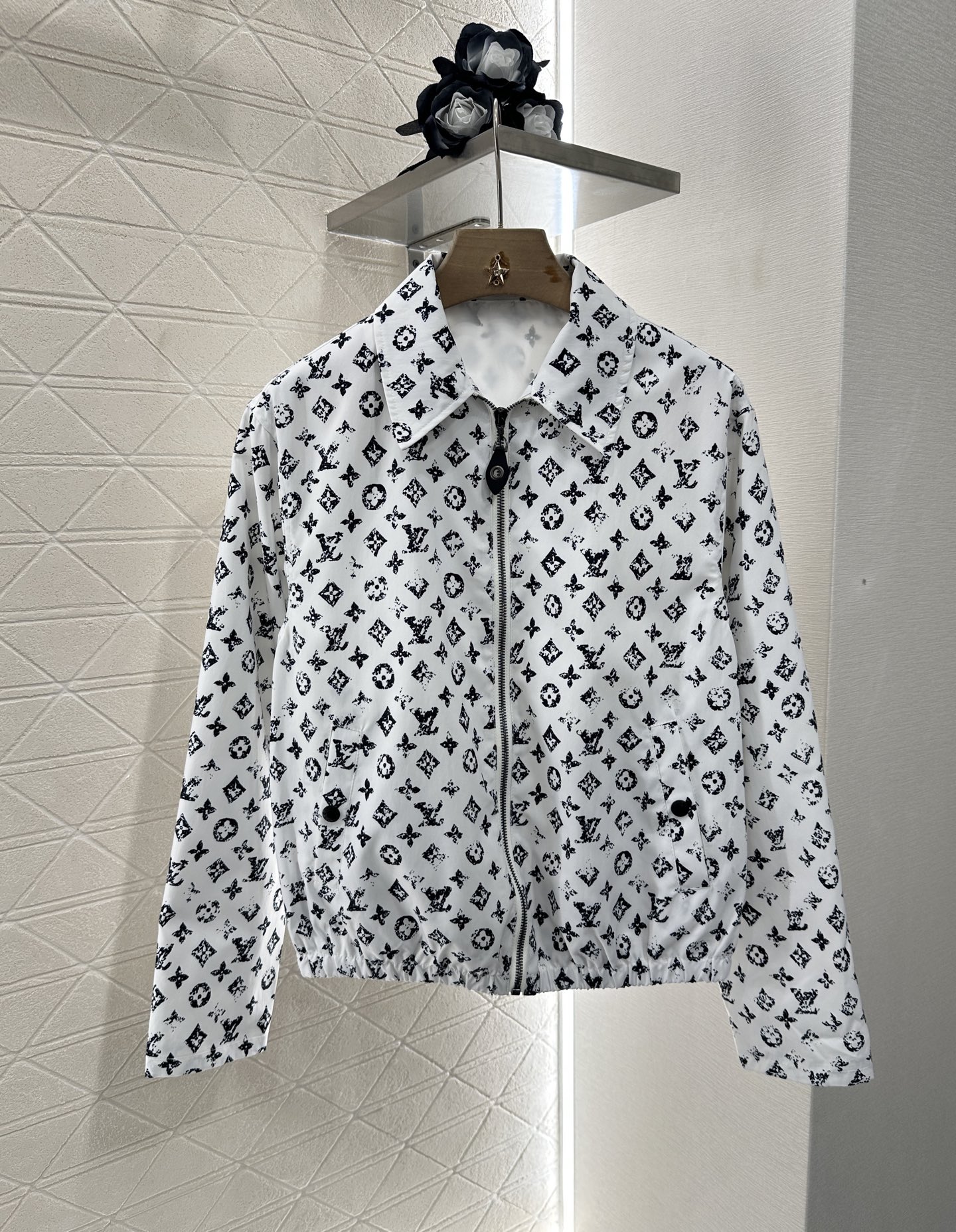 LV 루이비통 자켓 바람막이 의류