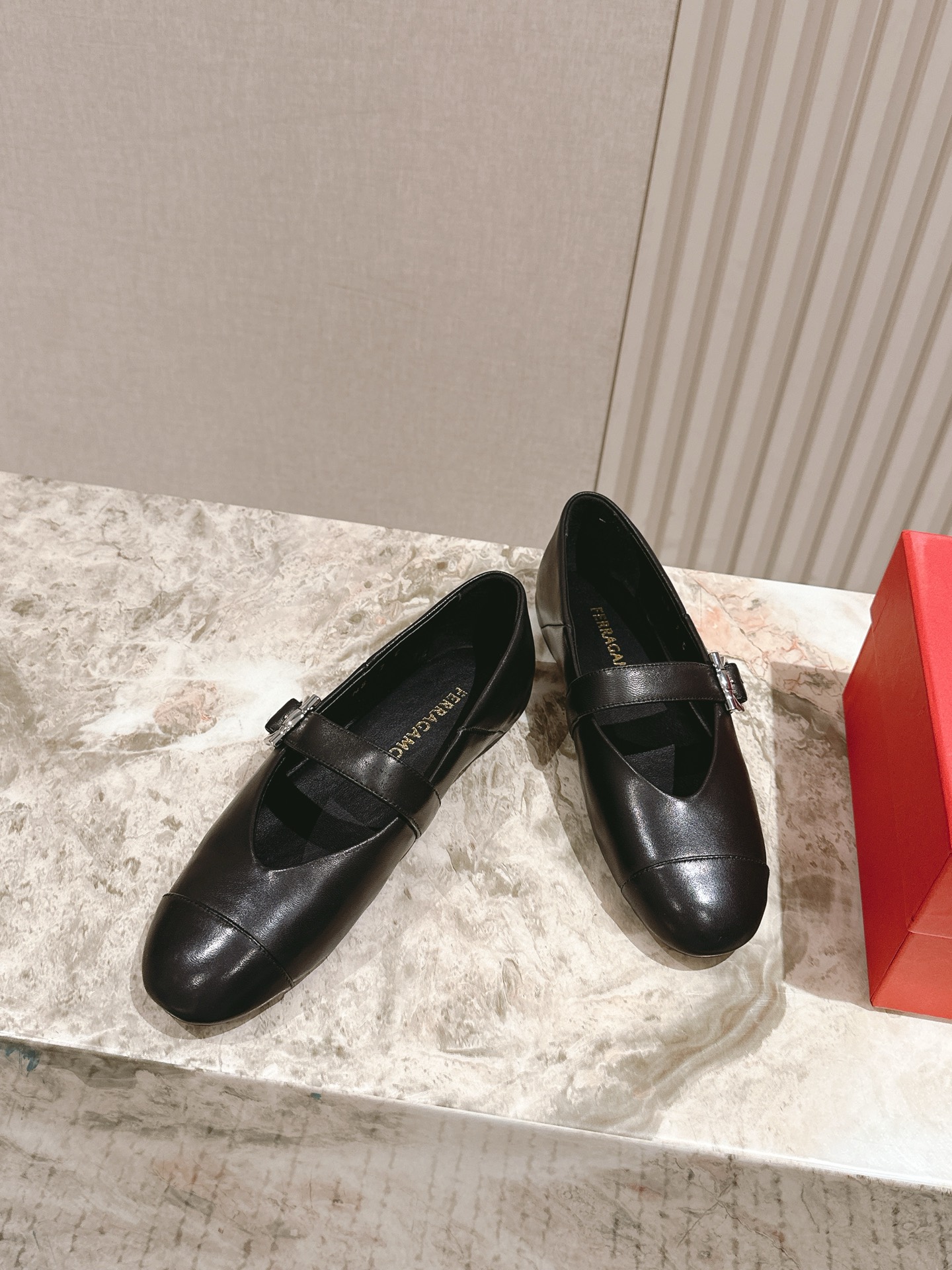 Ferragamo 페라가모 발레리나 플랫 슈즈 신발