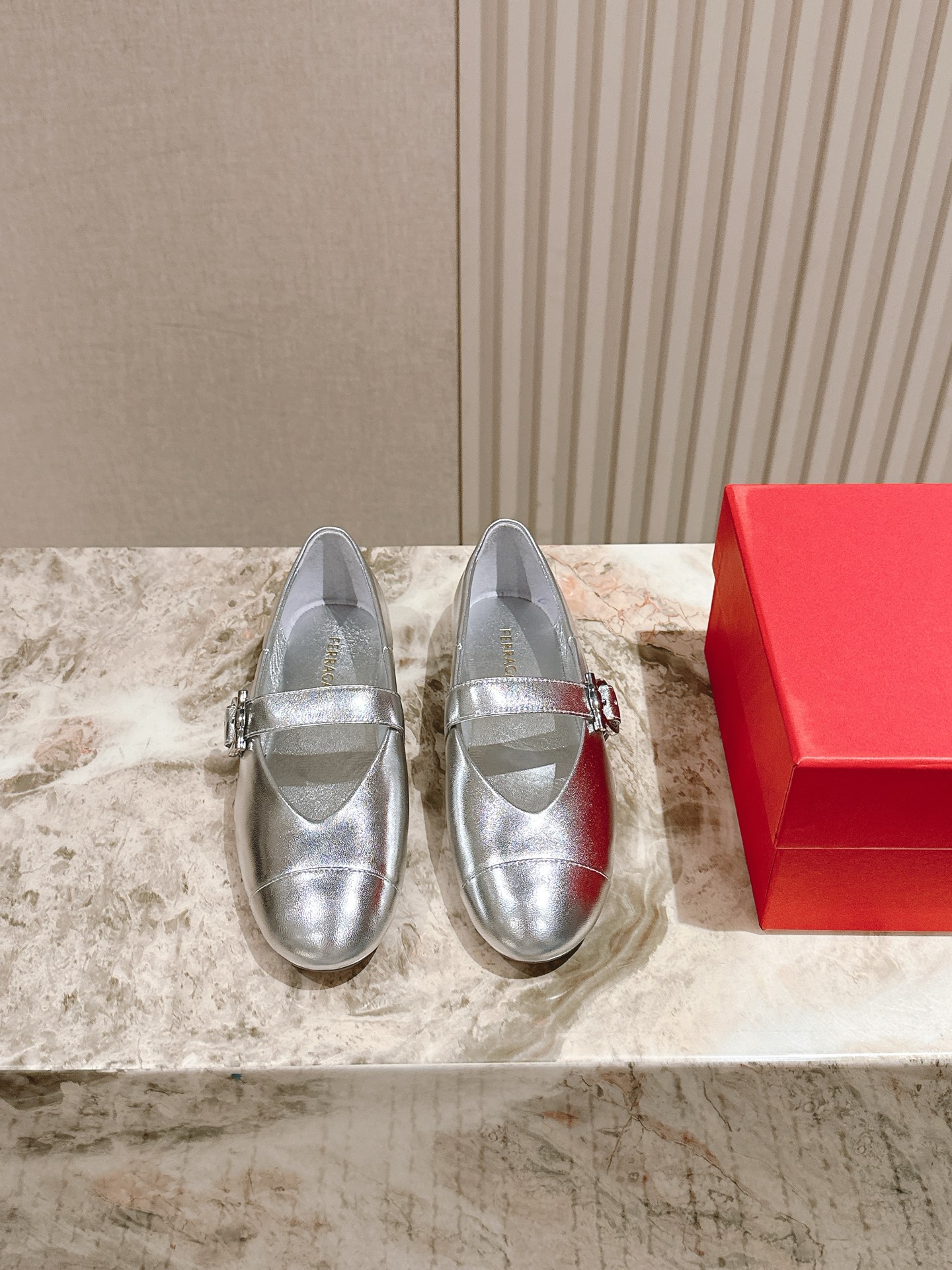 Ferragamo 페라가모 발레리나 플랫 슈즈 신발