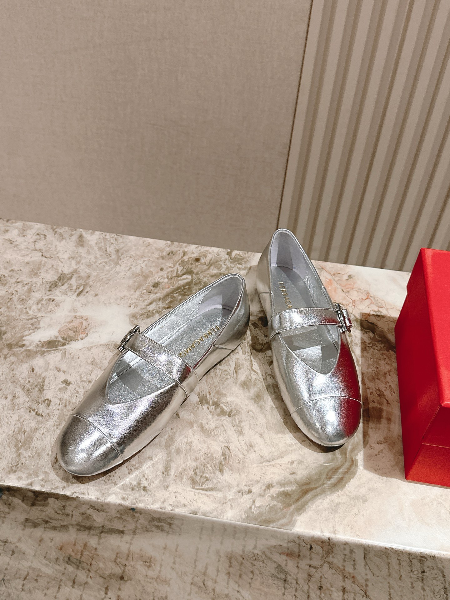 Ferragamo 페라가모 발레리나 플랫 슈즈 신발