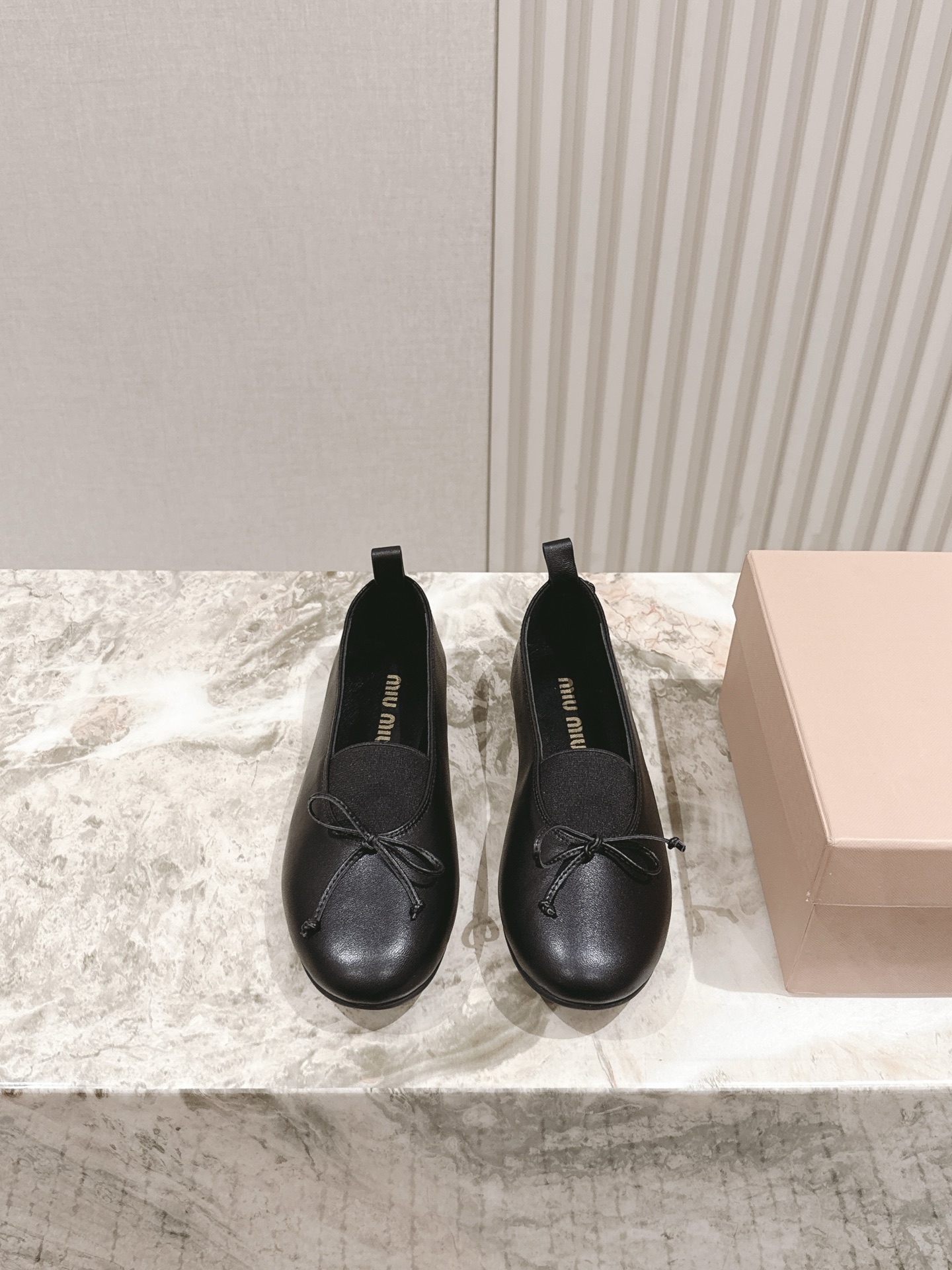 MIUMIU 미우미우 메쉬 발레리나 플랫 슈즈 신발