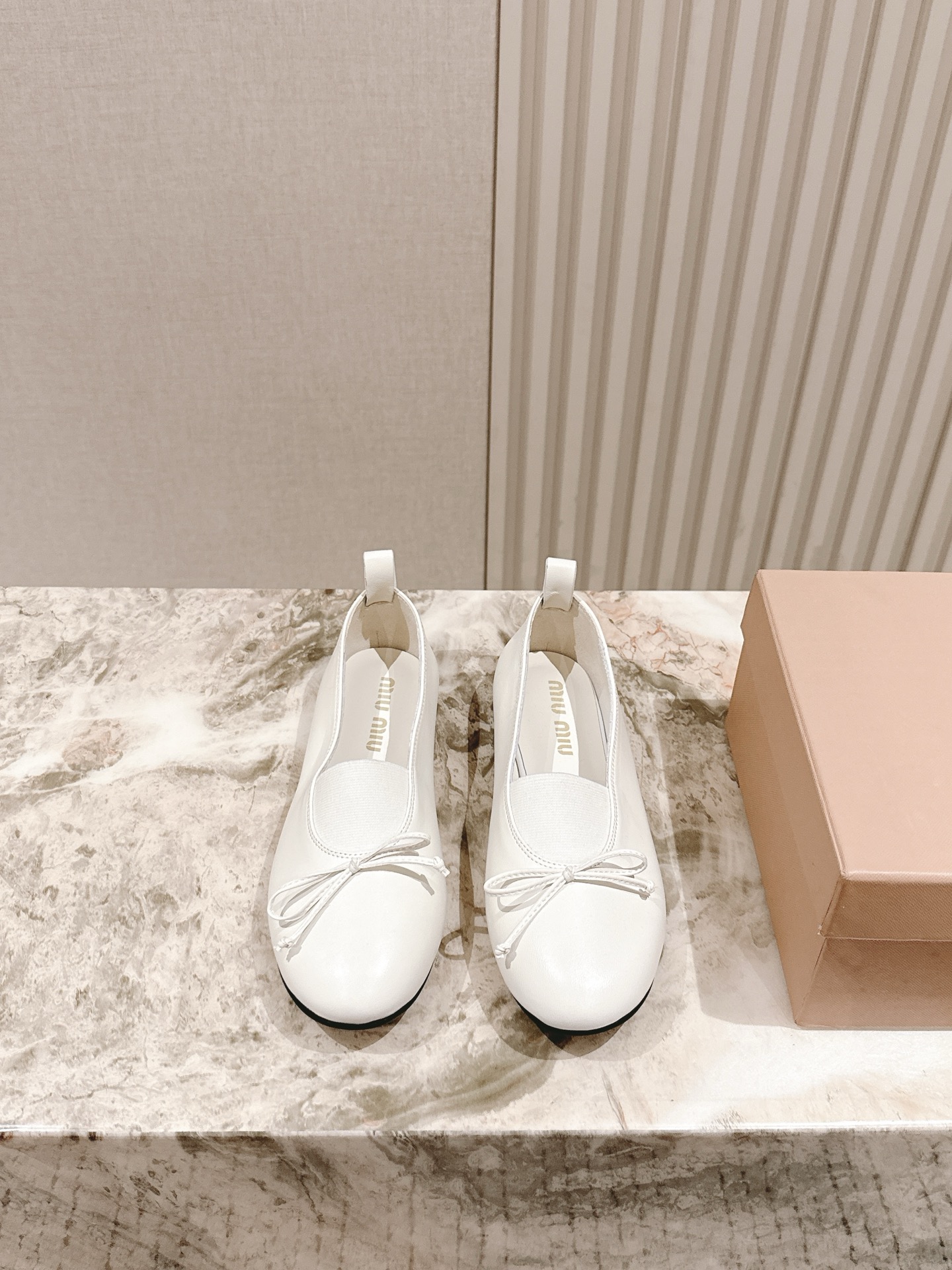 MIUMIU 미우미우 메쉬 발레리나 플랫 슈즈 신발