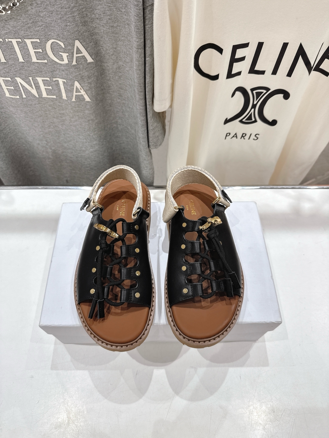 Celine 셀린느 로마 스타일 플랫 샌들 슬리퍼 신발