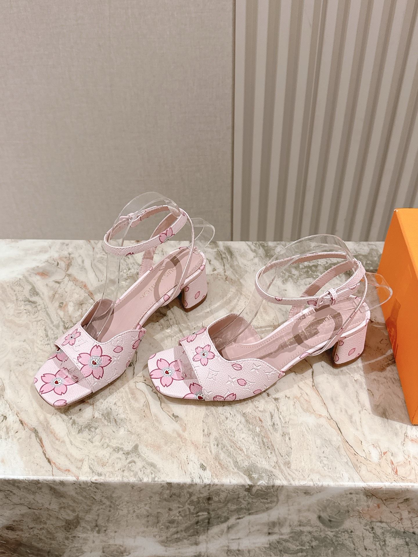 LV 루이비통 메리제인 슈즈 굽 샌들 신발