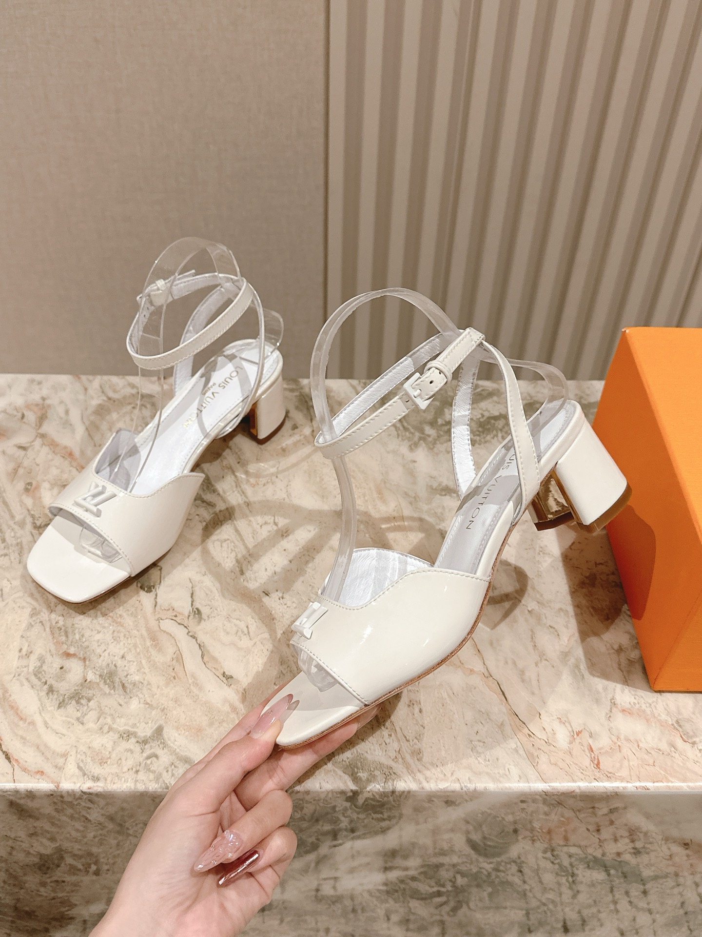 LV 루이비통 메리제인 슈즈 굽 샌들 신발