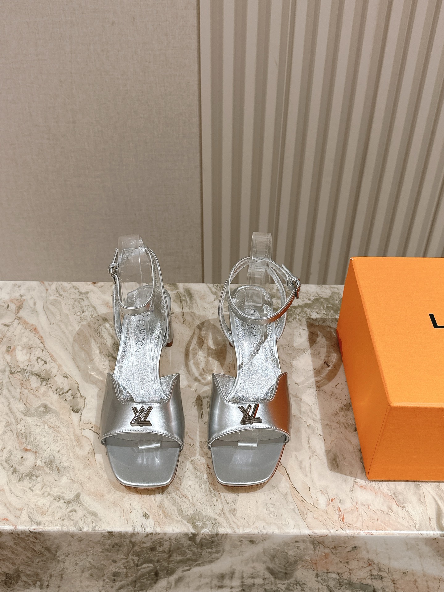 LV 루이비통 메리제인 슈즈 굽 샌들 신발