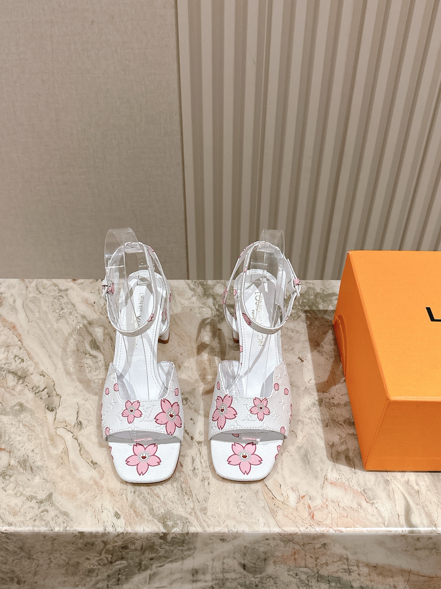 LV 루이비통 메리제인 슈즈 굽 샌들 신발