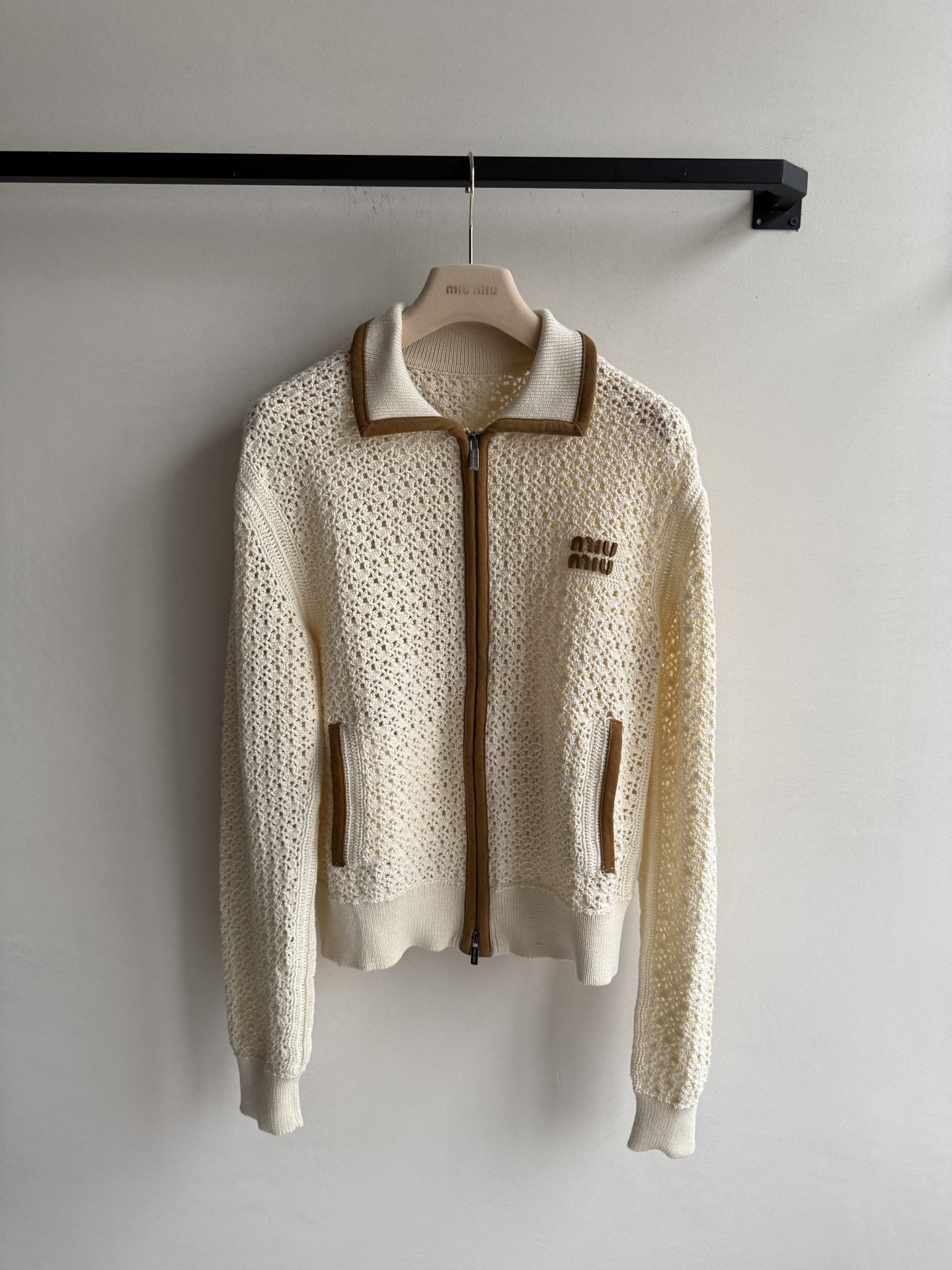 miumiu 미우미우 니트 자켓 가디건 의류
