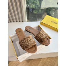 Fendi 펜디 슬리퍼 / 뮬 샌들 신발