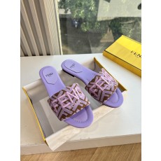 Fendi 펜디 슬리퍼 / 뮬 샌들 신발