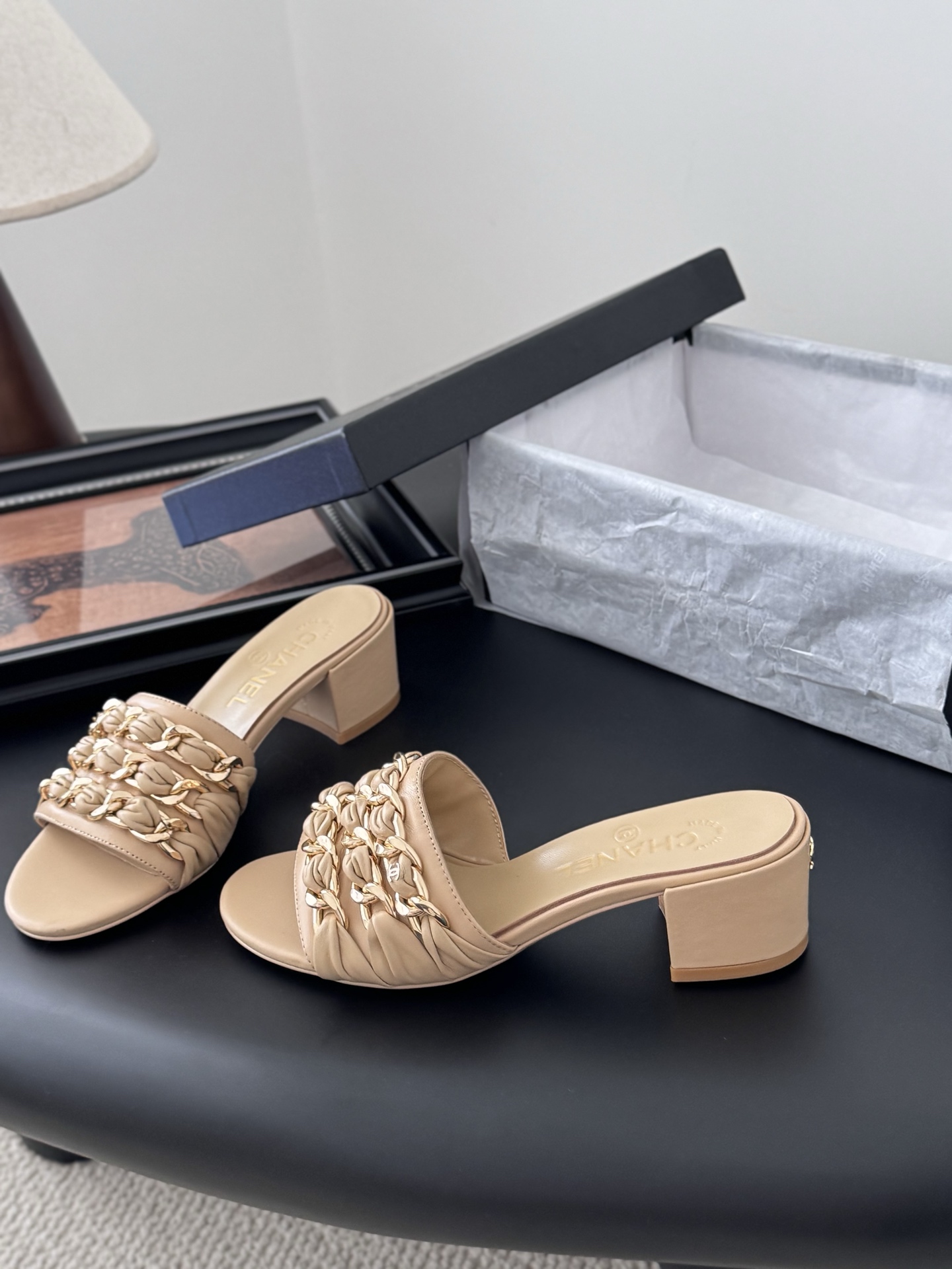 Chanel 샤넬 체인 굽 슬리퍼 샌들 신발