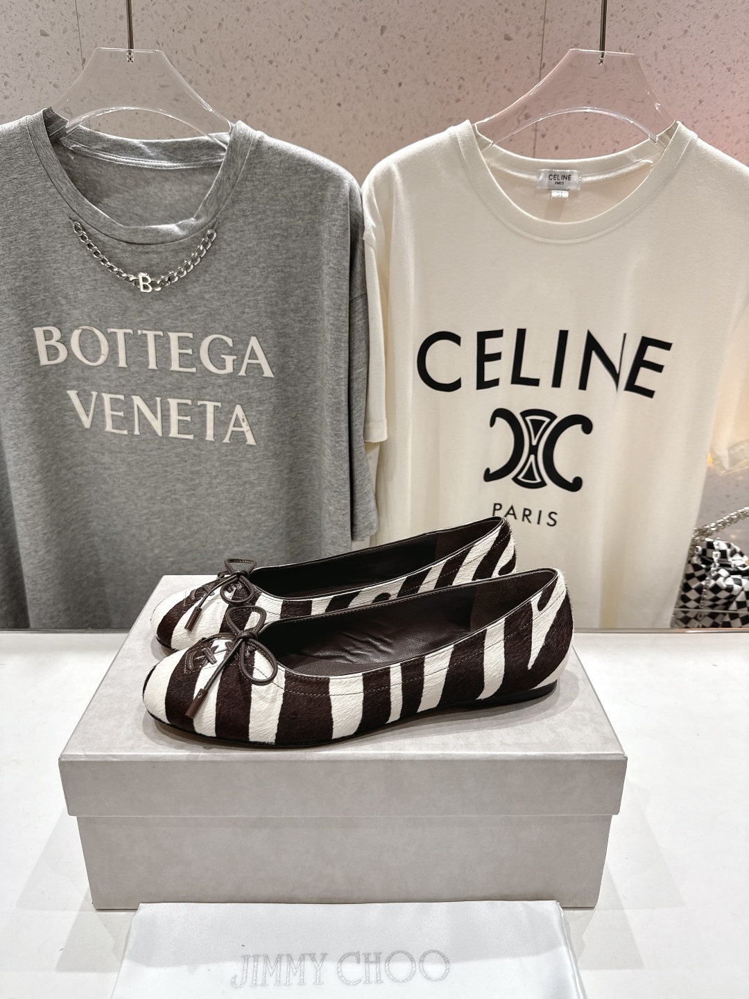 JIMMY CHOO 지미추 리본 스트랩 플랫 슈즈 신발