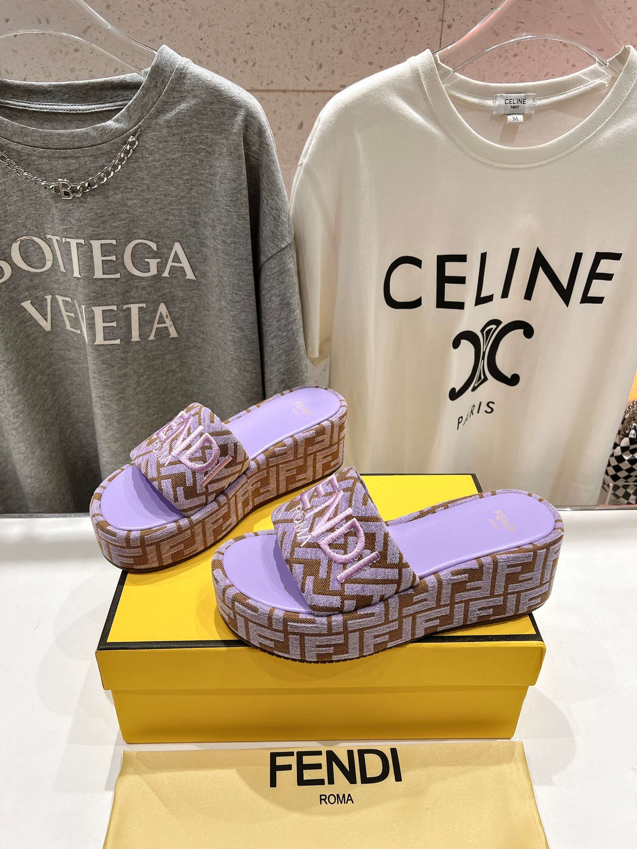 Fendi 펜디 통굽 웨지힐 슬립온 슬리퍼 신발