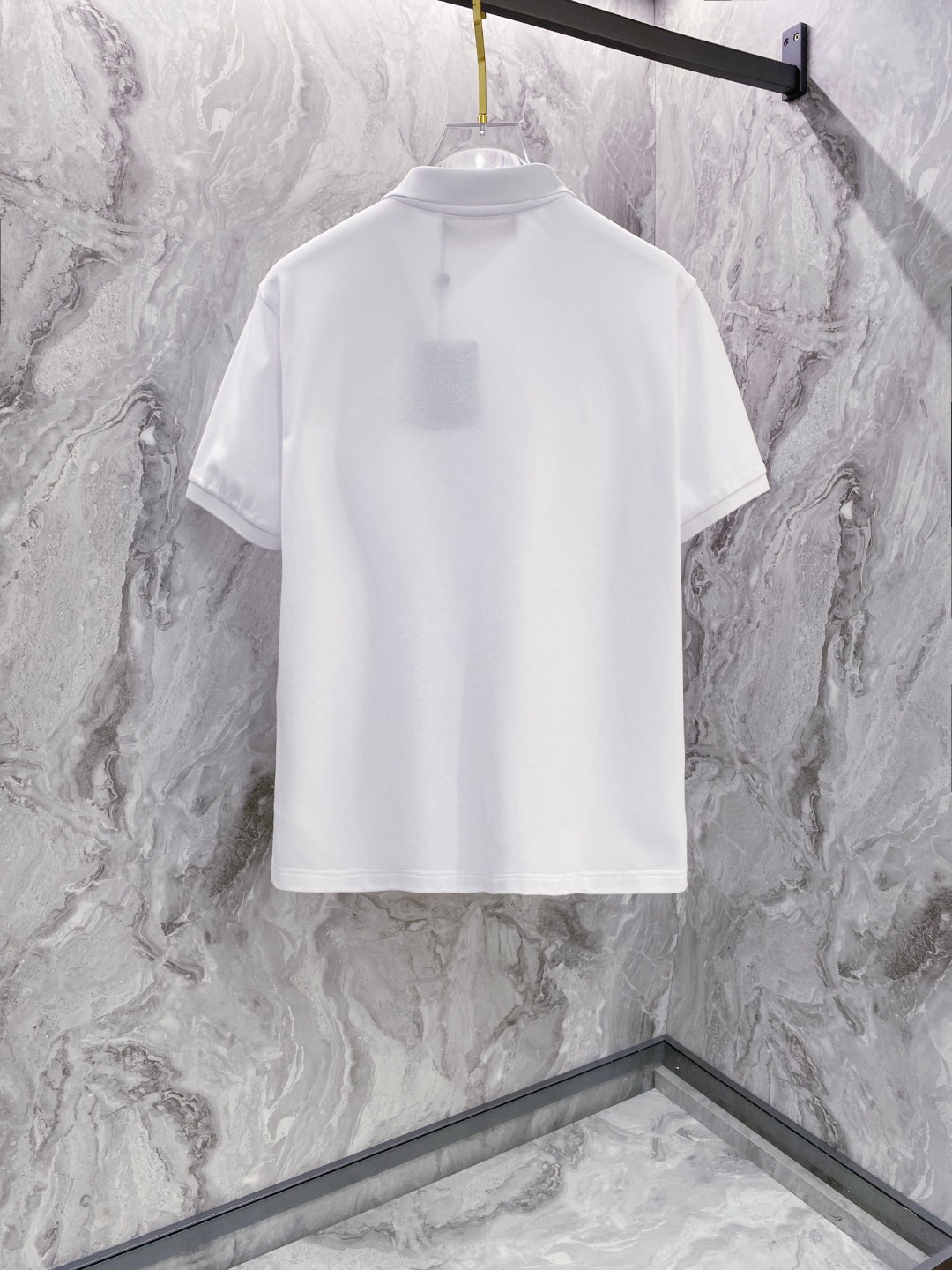 LV 루이비통 로고 폴로 티셔츠 의류