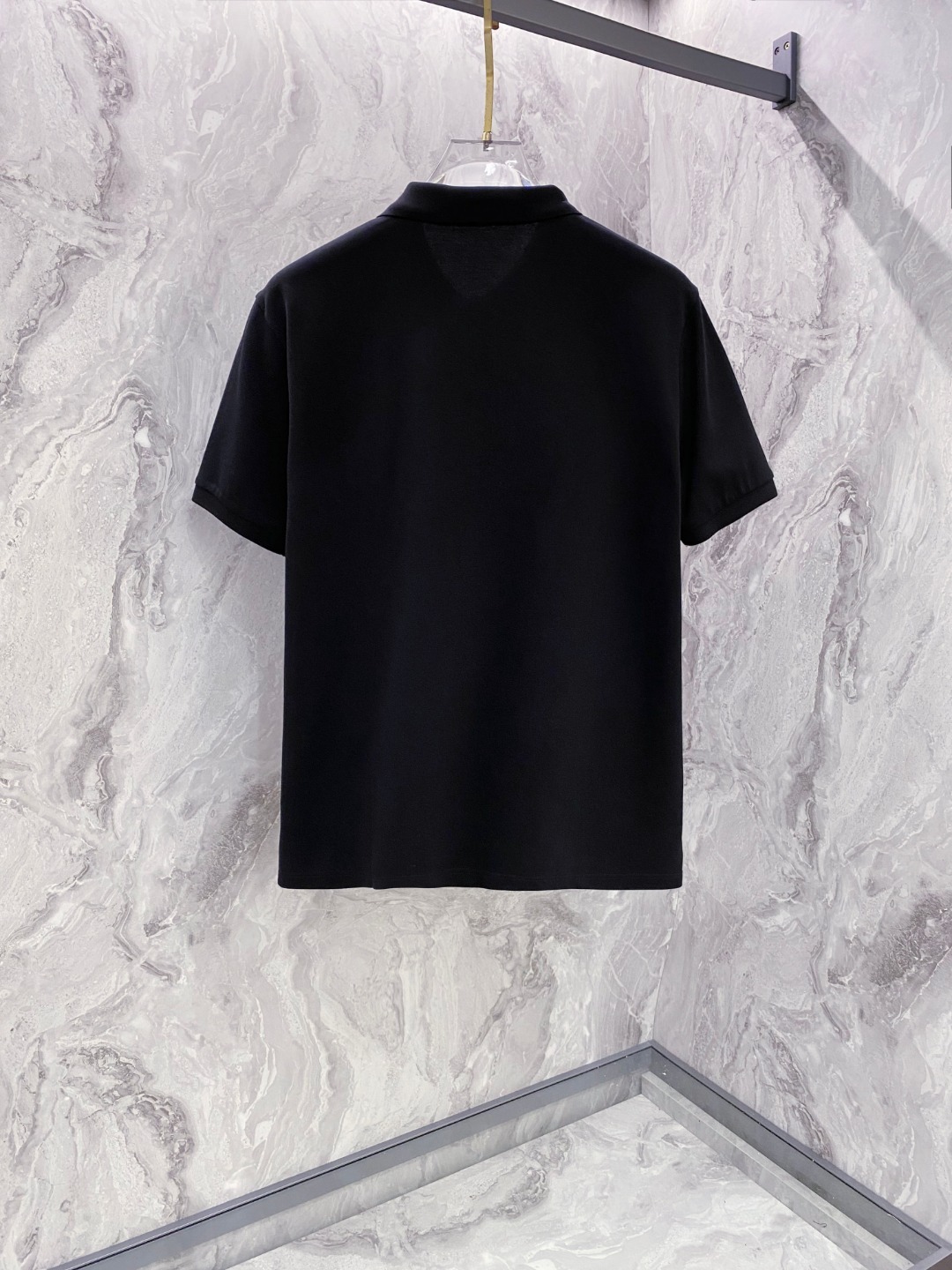 LV 루이비통 로고 폴로 티셔츠 의류