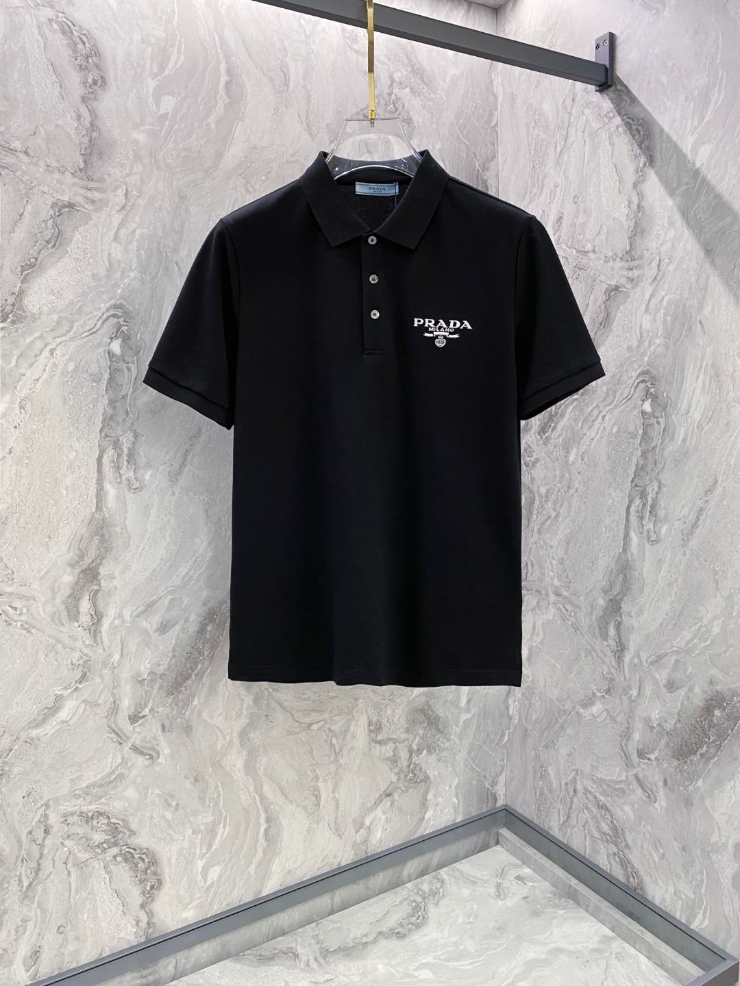 PRADA 프라다 로고 폴로 티셔츠 의류