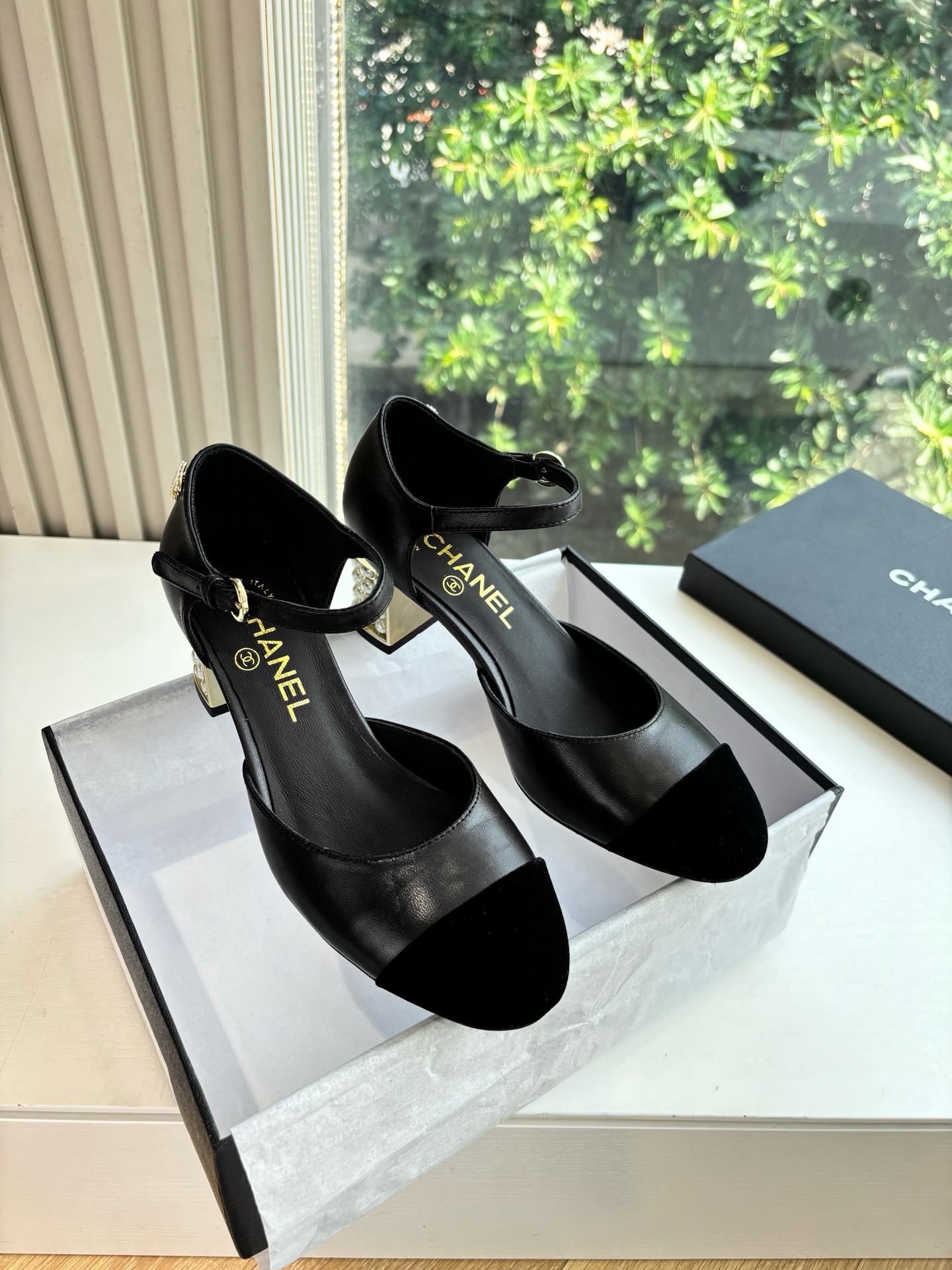 CHANEL 샤넬 굽 샌들 구두 신발