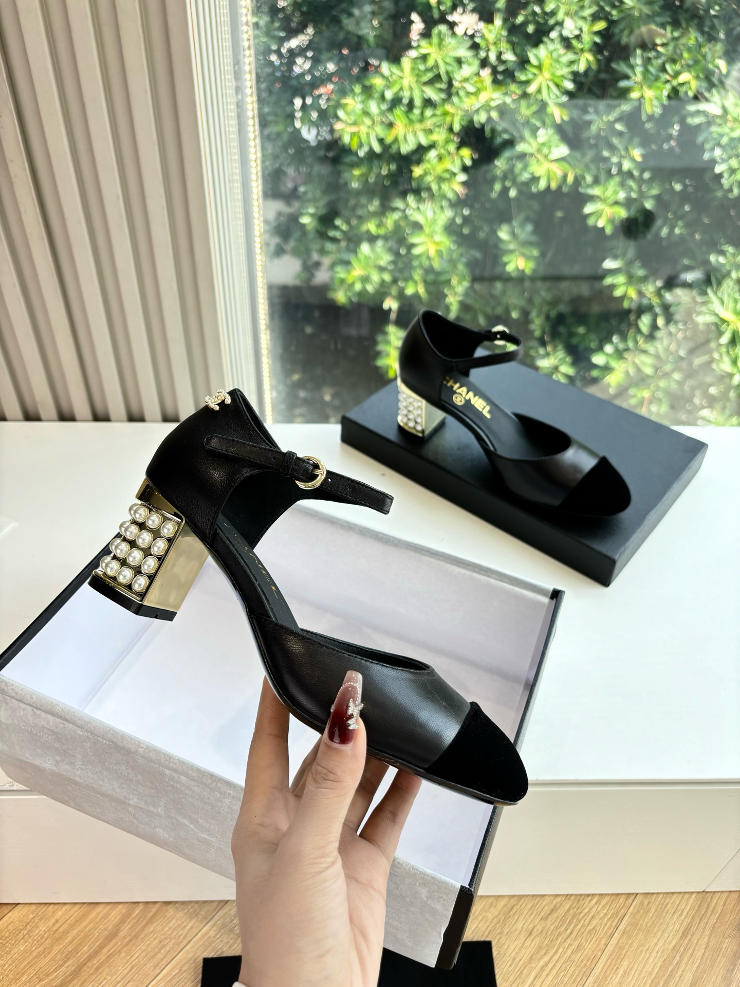 CHANEL 샤넬 굽 샌들 구두 신발