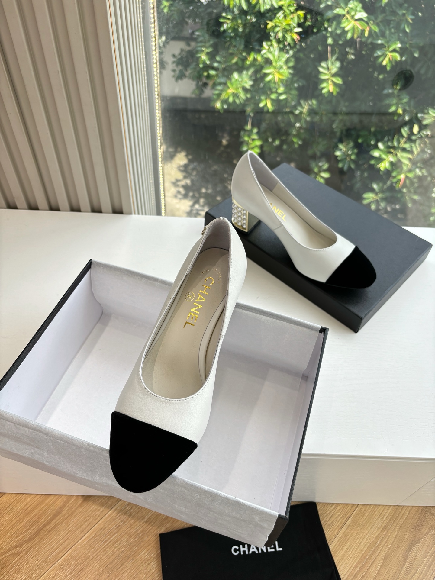 CHANEL 샤넬 굽 구두 샌들 신발