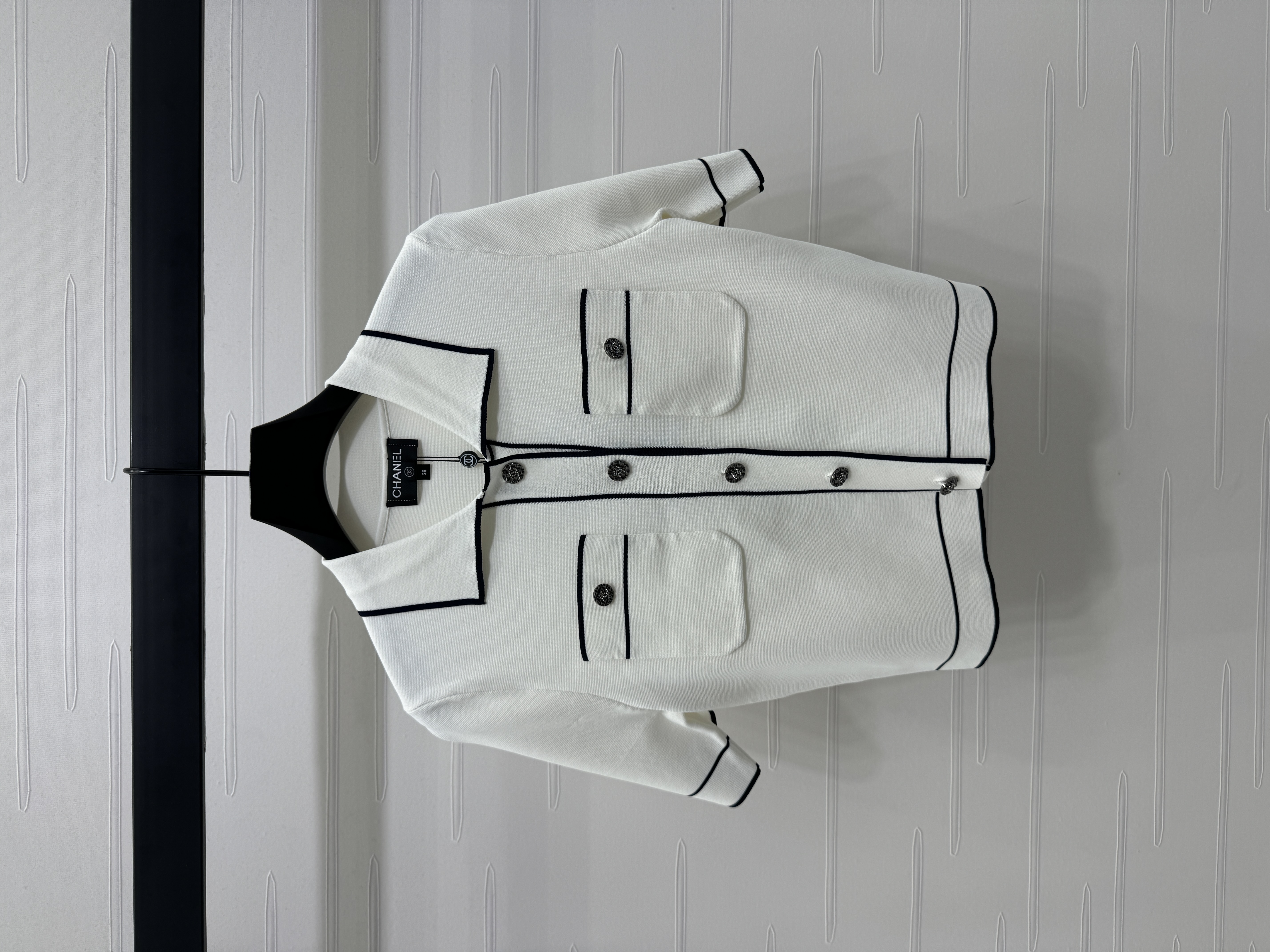 CHANEL 샤넬 카라 니트 반팔 가디건 의류