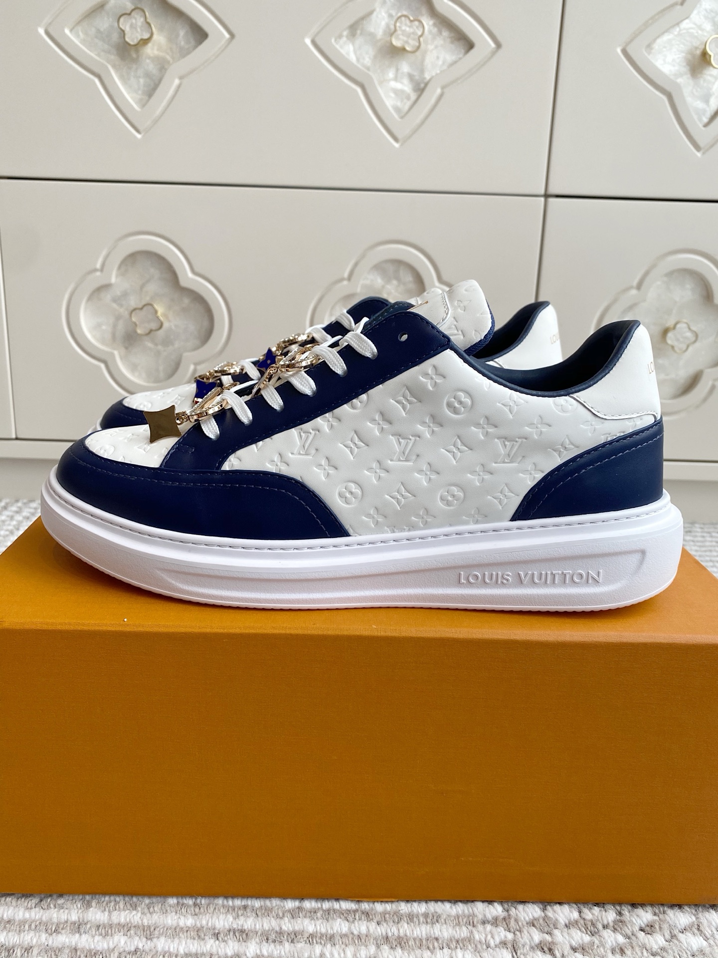 LV 루이비통 스니커즈 운동화 신발