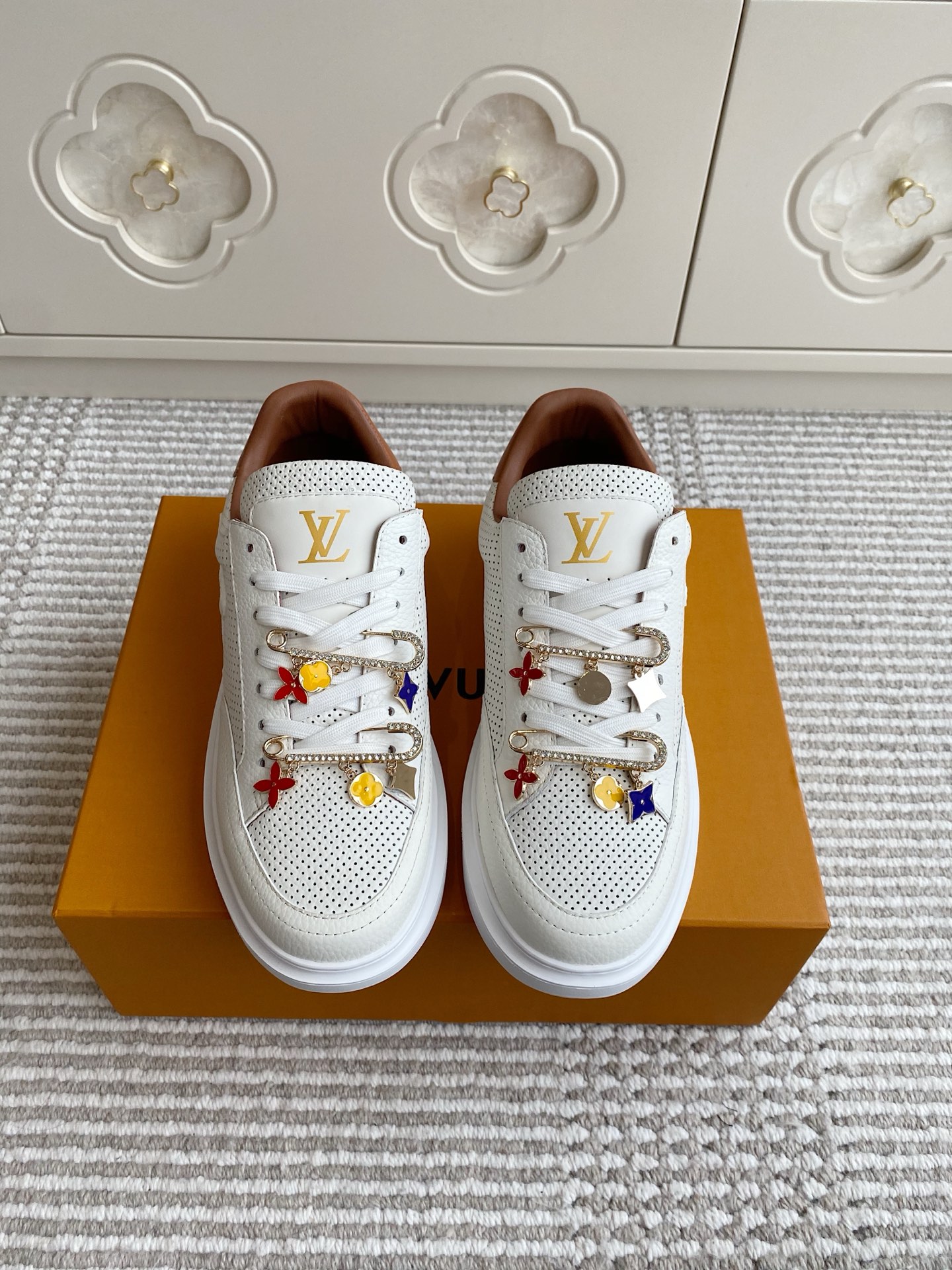 LV 루이비통 스니커즈 운동화 신발