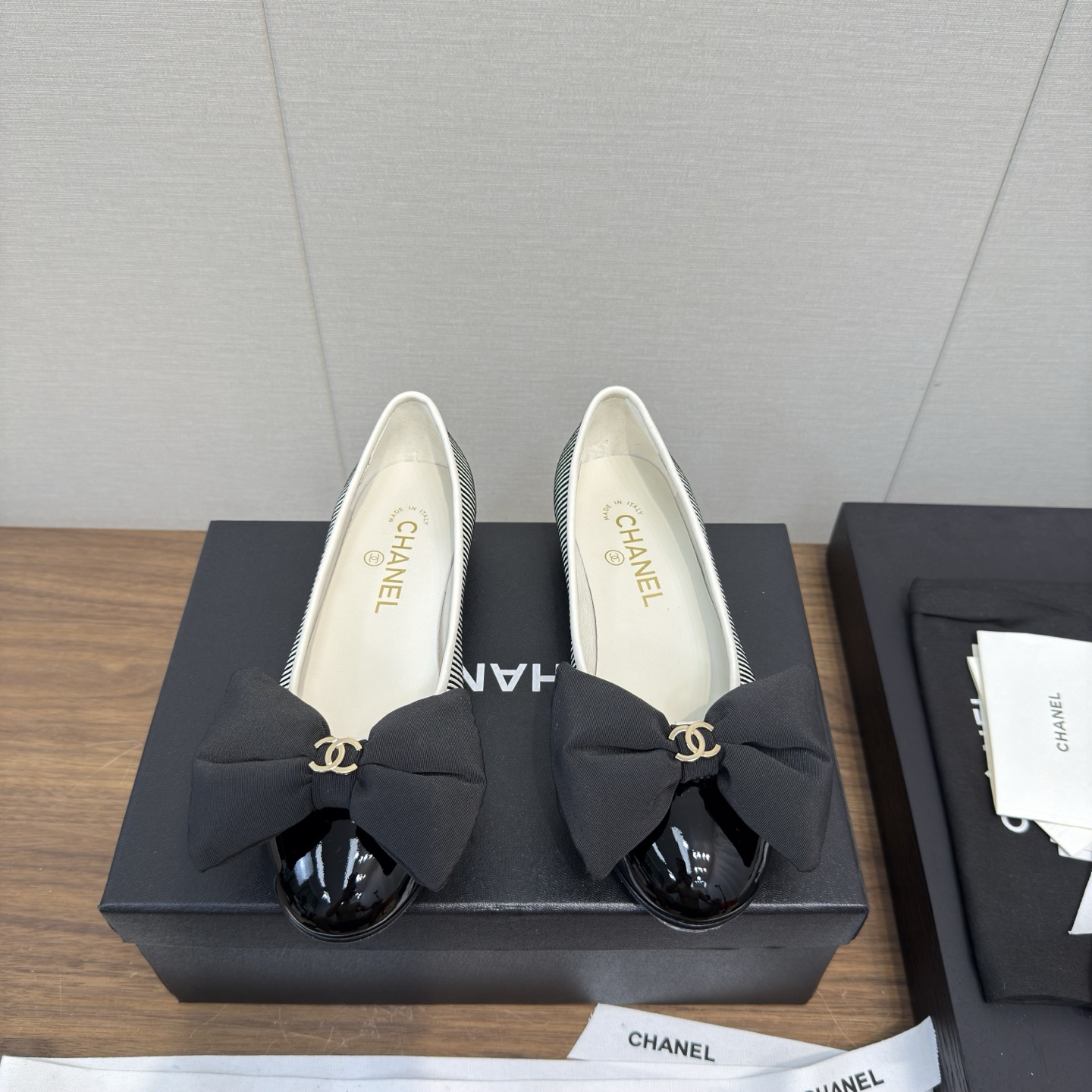 CHANEL 샤넬 리본 플랫 슈즈 단화 구두 신발