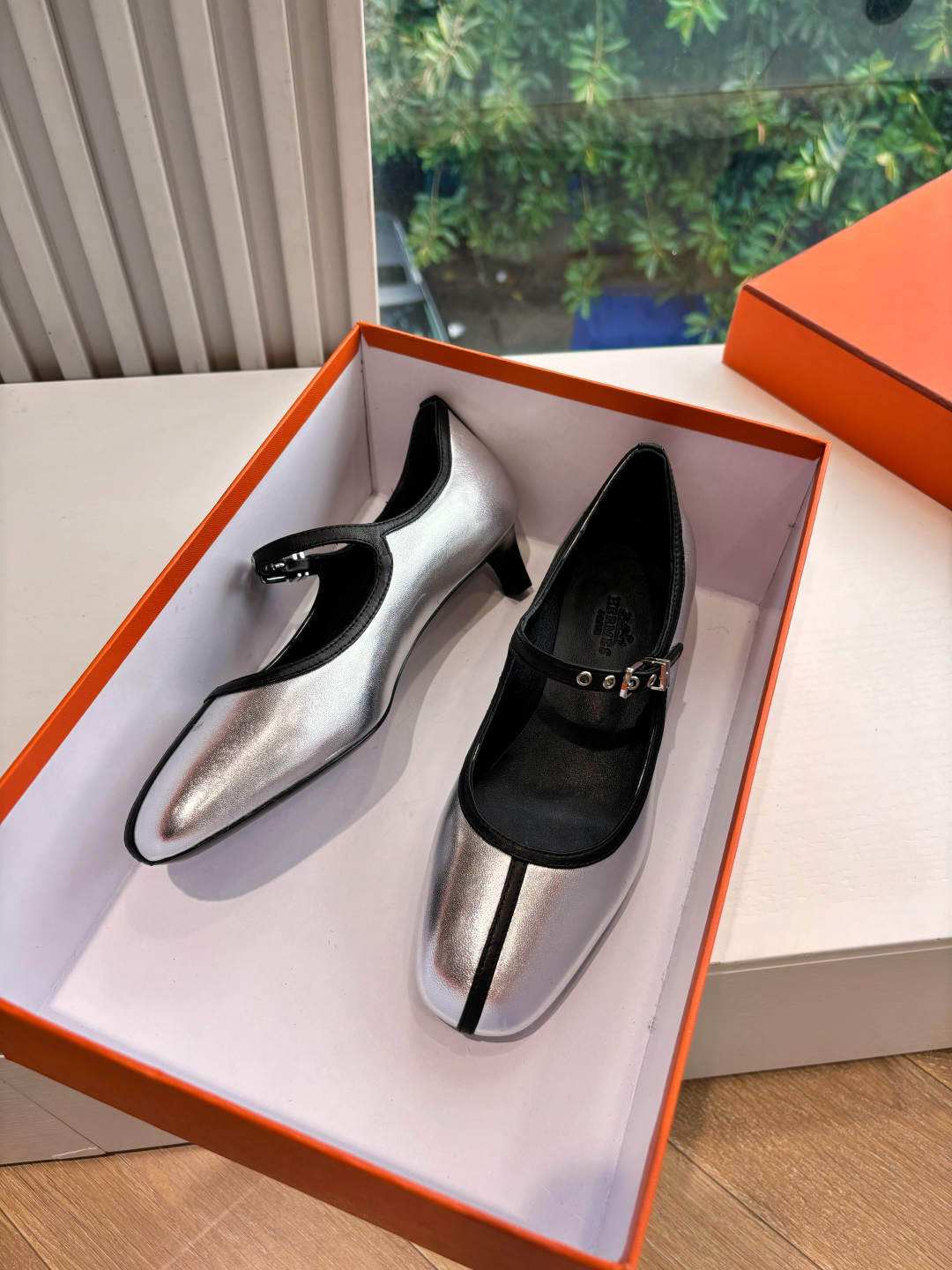 Hermes 에르메스 Kelly 켈리 버클 중굽 샌들 구두 신발