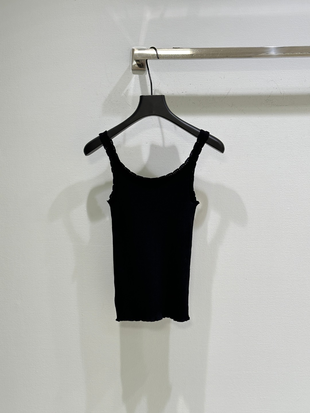 PRADA 프라다 립 조직 니트 민소매 탑 상의 의류