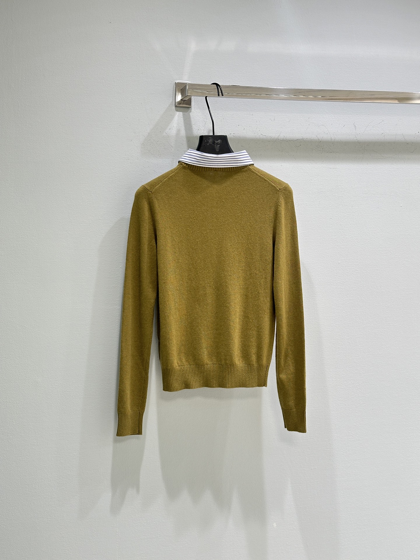 miumiu 미우미우 긴팔 가디건 니트 의류