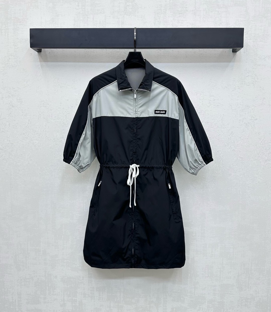 miumiu 미우미우 점프 슈트 원피스 의류