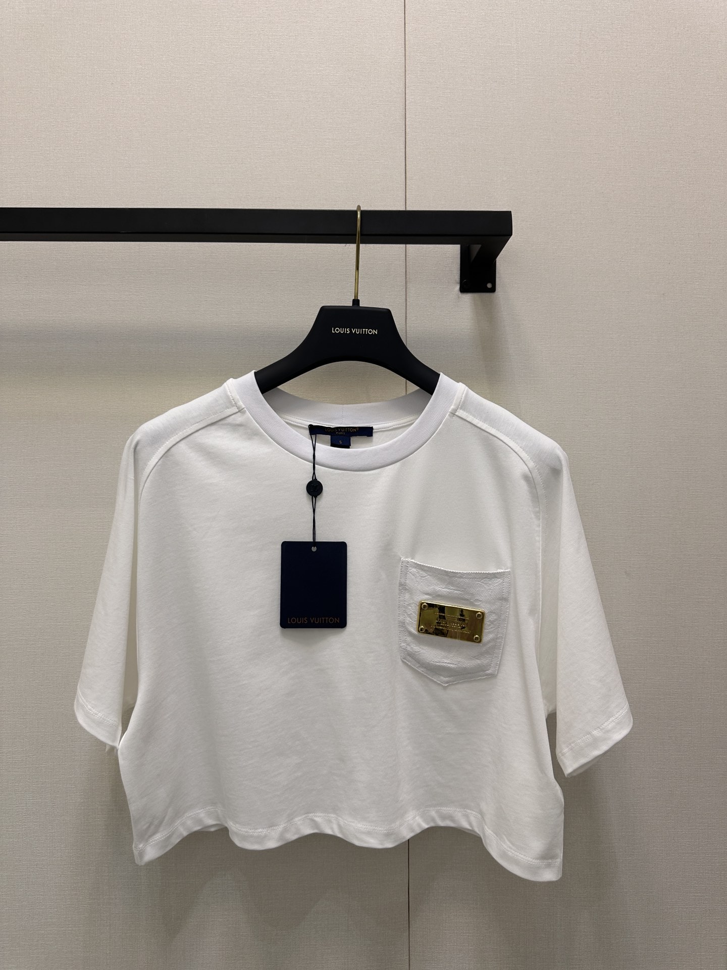 LV 루이비통 포켓 디테일 반팔티 & 스커트 세트업 의류