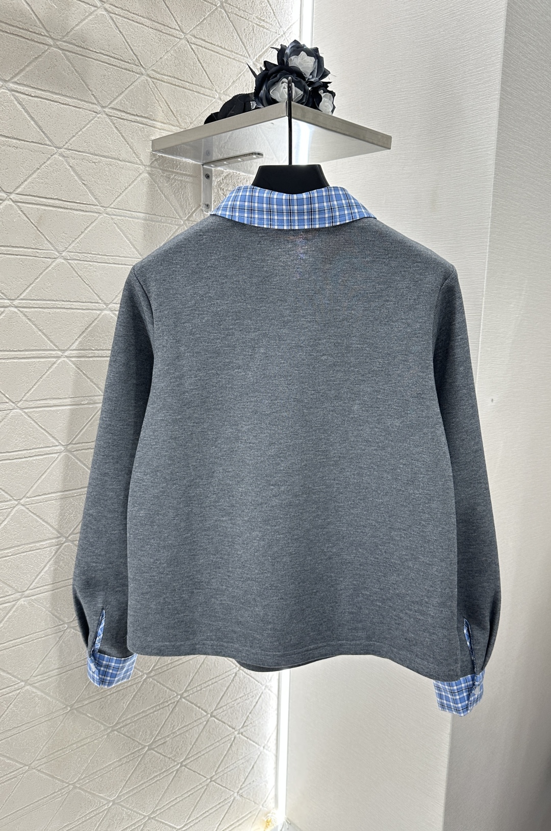 miumiu 미우미우 카라 긴팔 니트 + 치마 반바지 세트업 의류