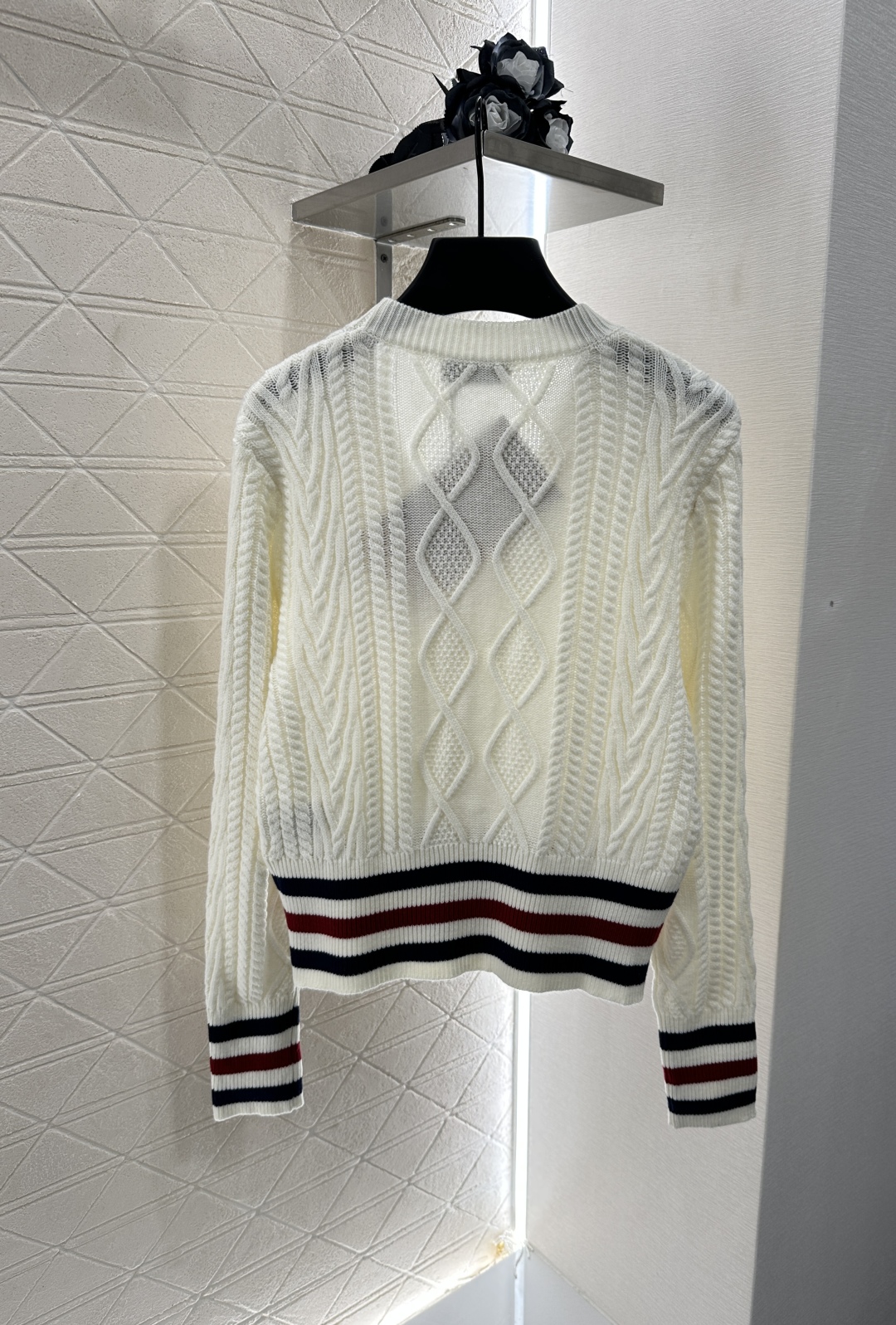 miumiu 미우미우 꽈배기 스트라이프 니트 가디건 의류