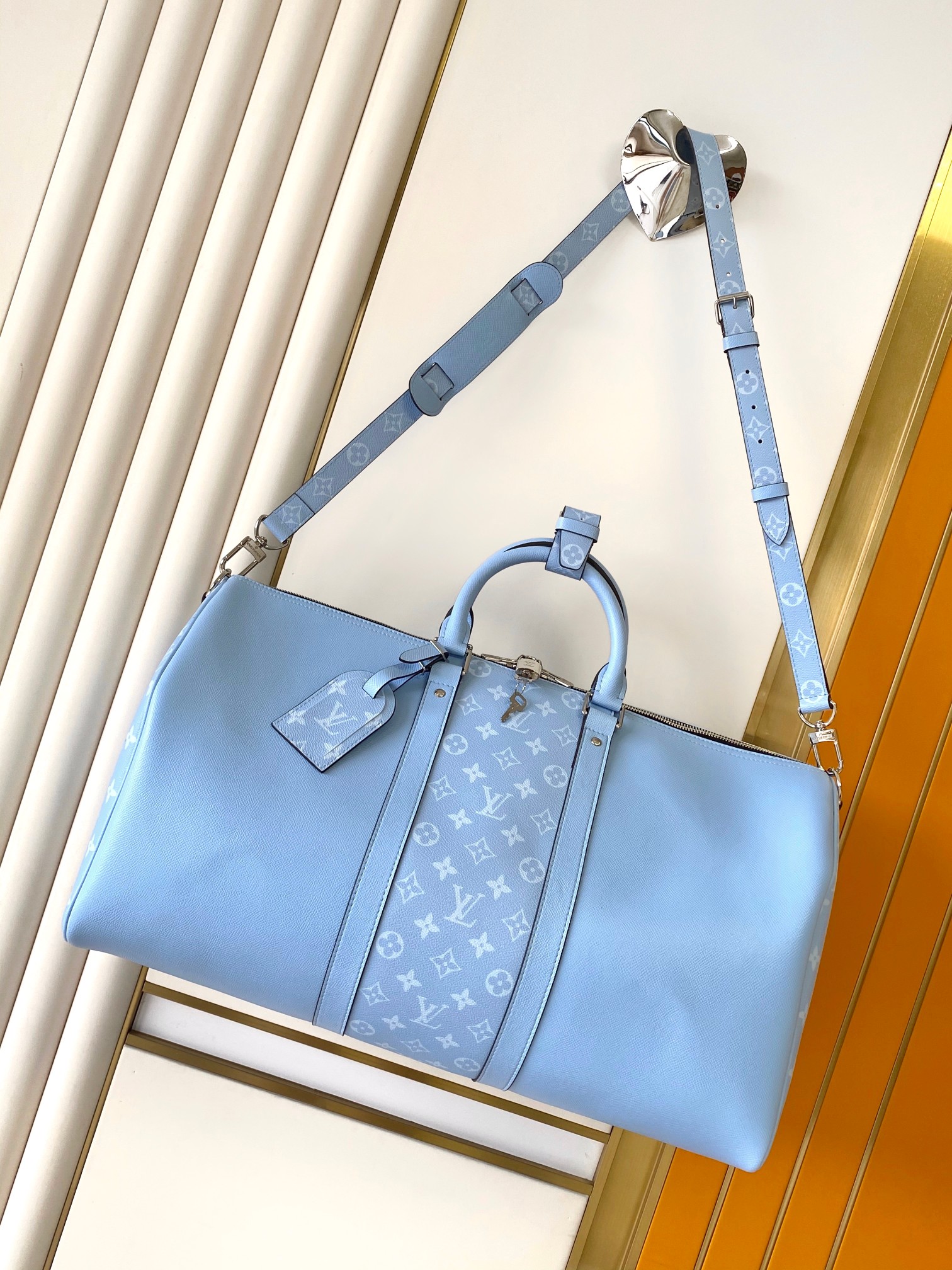 LV 루이비통 Keepall Bandouliere 50 여행가방