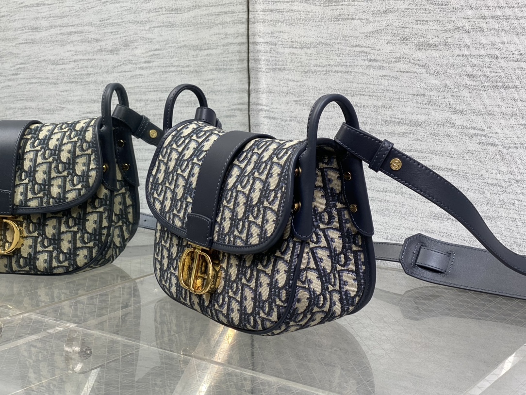 Dior CD 디올 Montaigne 몽테안백 가방