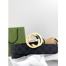 GUCCI 구찌 남성용 PVC + 가죽 GG 로고 벨트