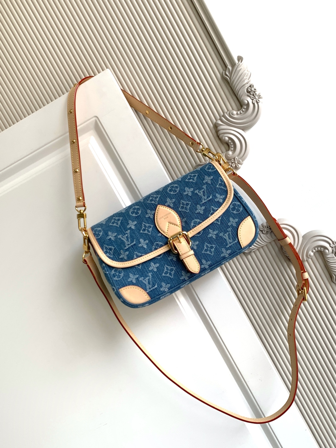 LV 루이비통 Diane 다이앤 핸드백 가방