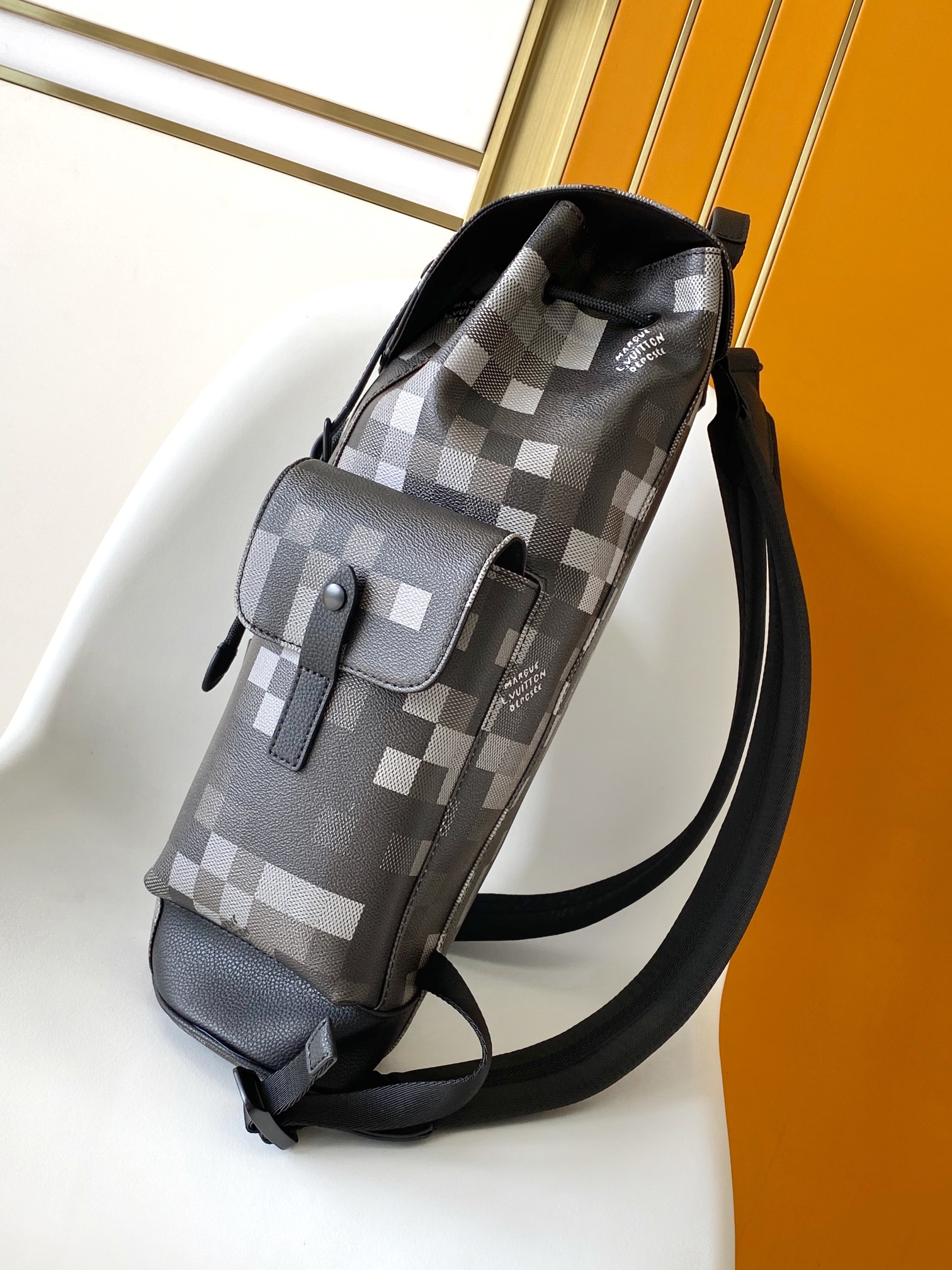 LV 루이비통 백팩 가방