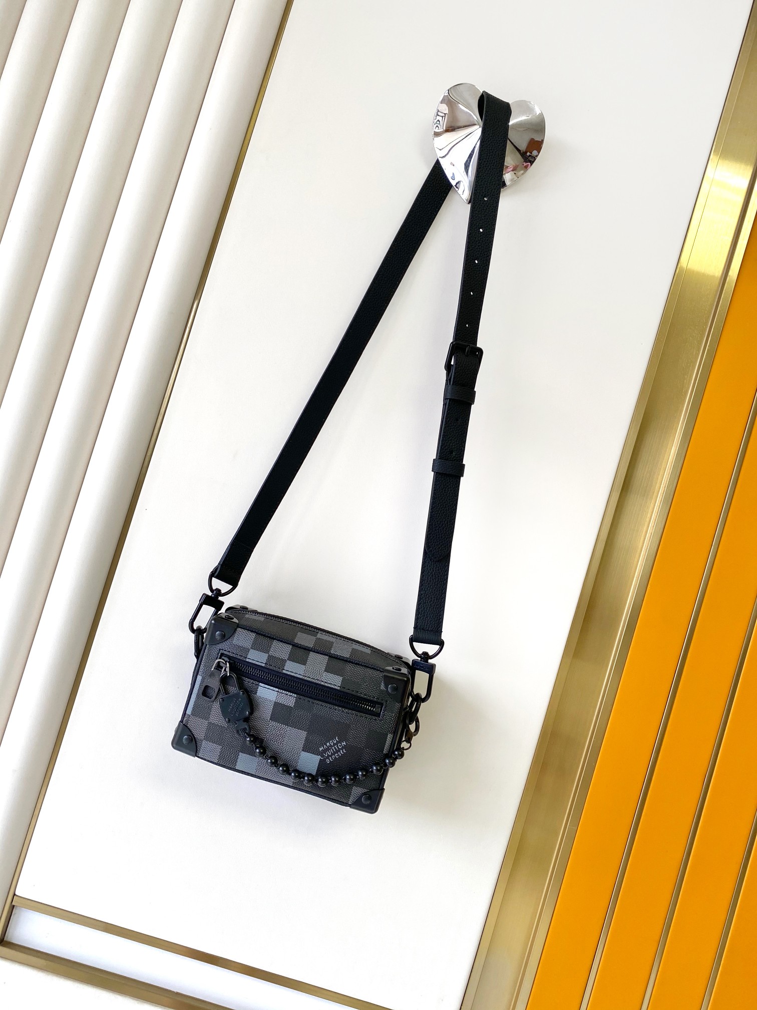 LV 루이비통 크로스백 트렁크백 가방