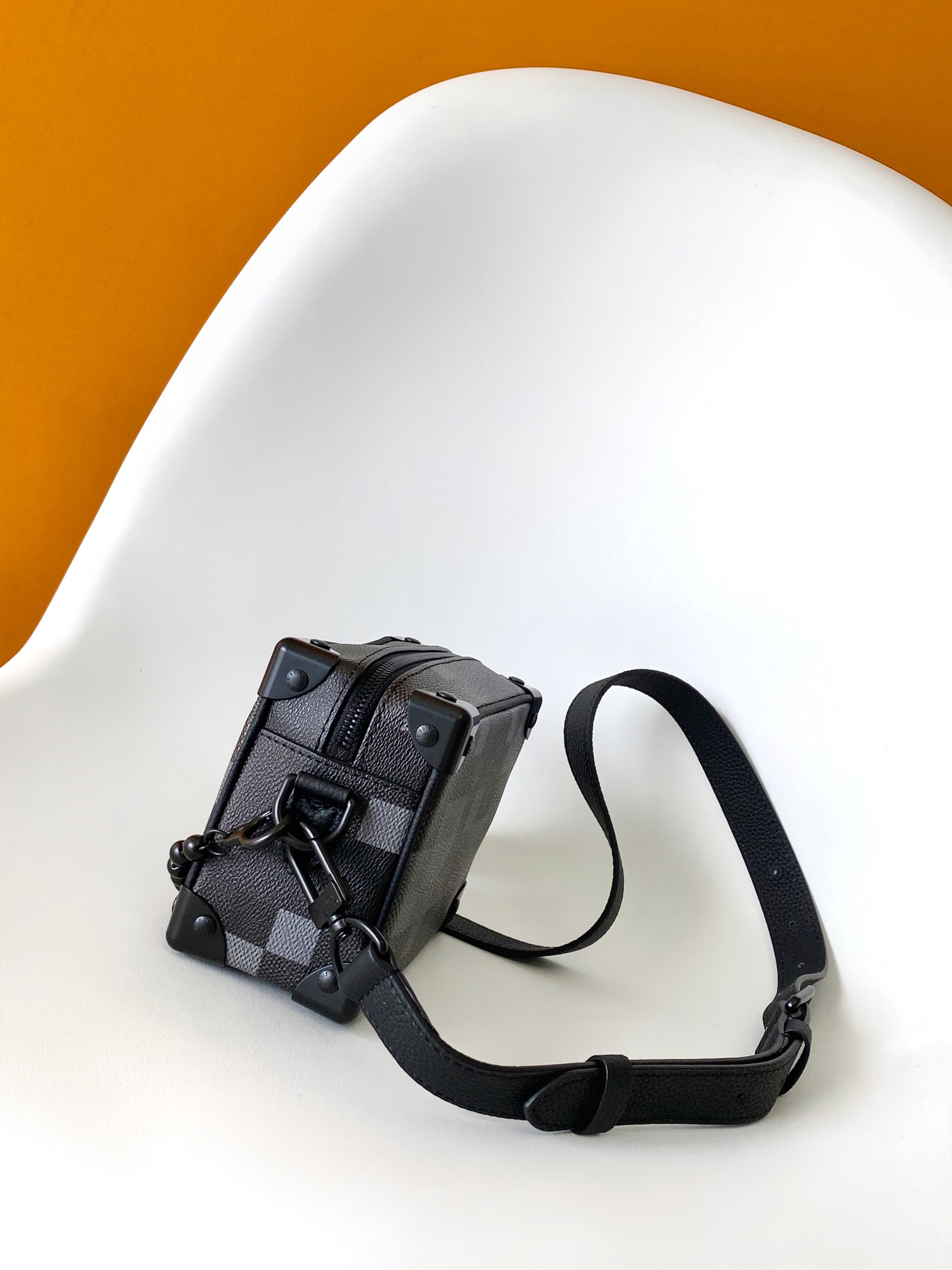 LV 루이비통 크로스백 트렁크백 가방