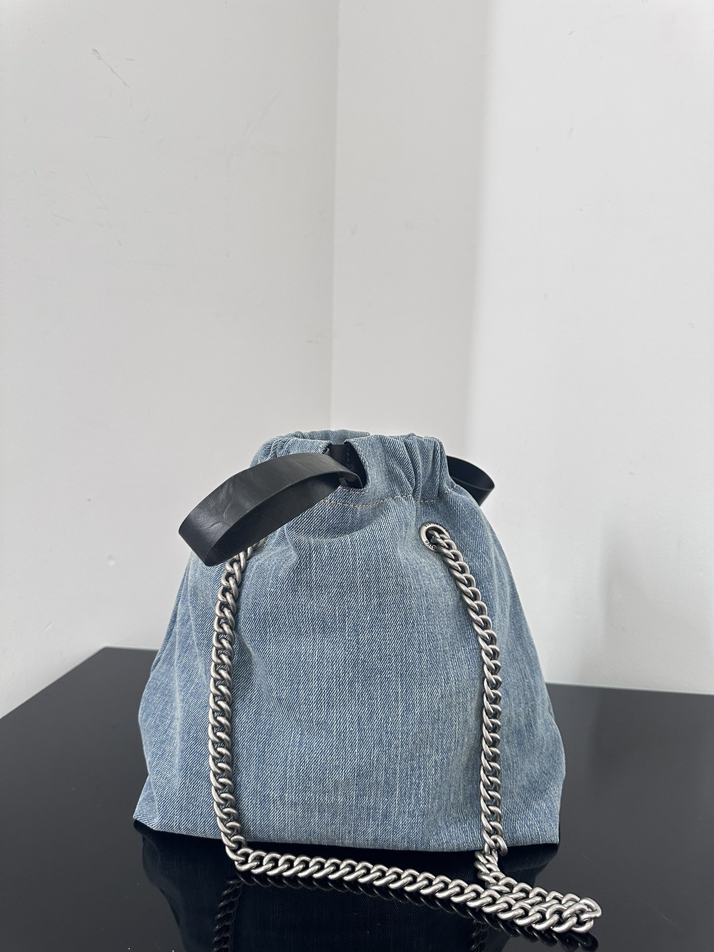 Balenciaga 발렌시아가 크러시 토트백 스몰 가방