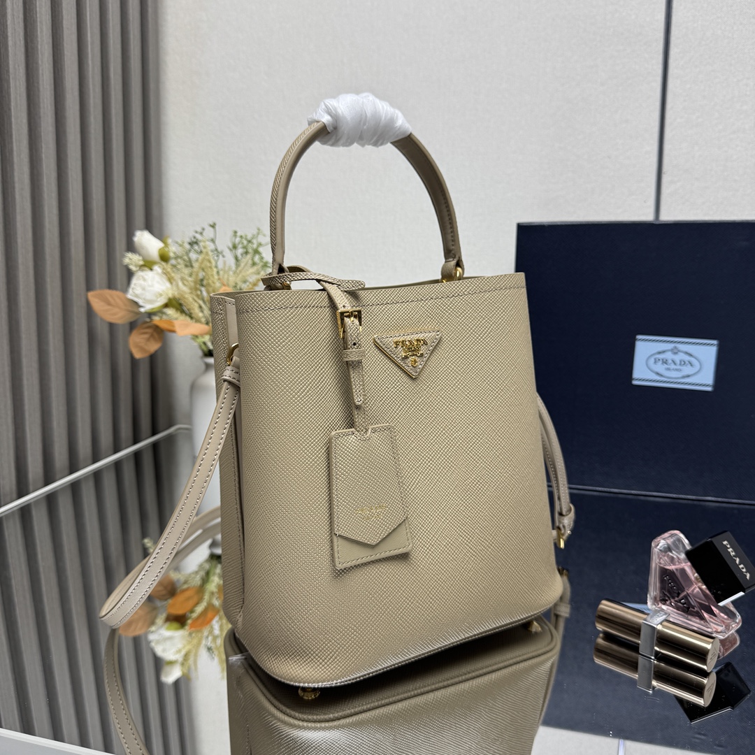 PRADA 프라다 1BA212 사피아노 버킷백 가방