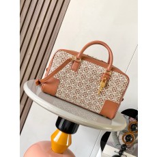 Loewe 로에베 아마조나 28 나파 가죽백 가방