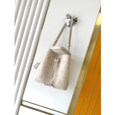 LV 루이비통 NéoNoé 중형 버킷백 가방