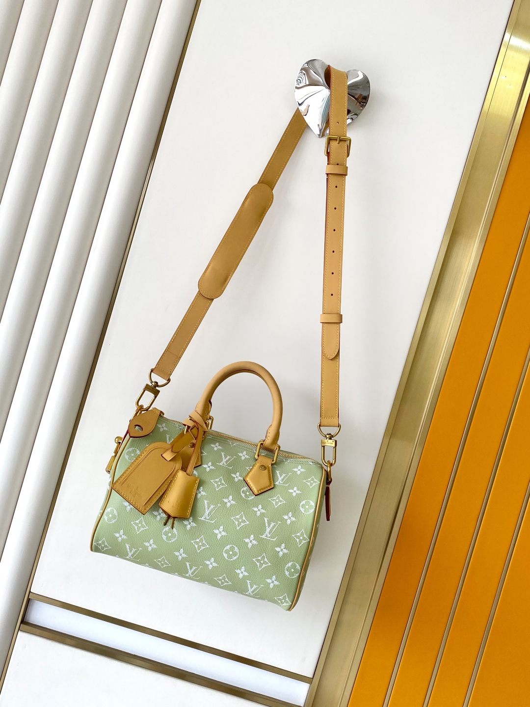 LV 루이비통 Bandoulière 25 토트백 가방