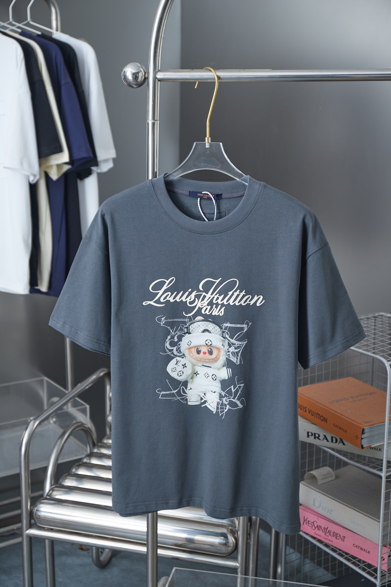 LV 루이비통 반팔 티셔츠 의류